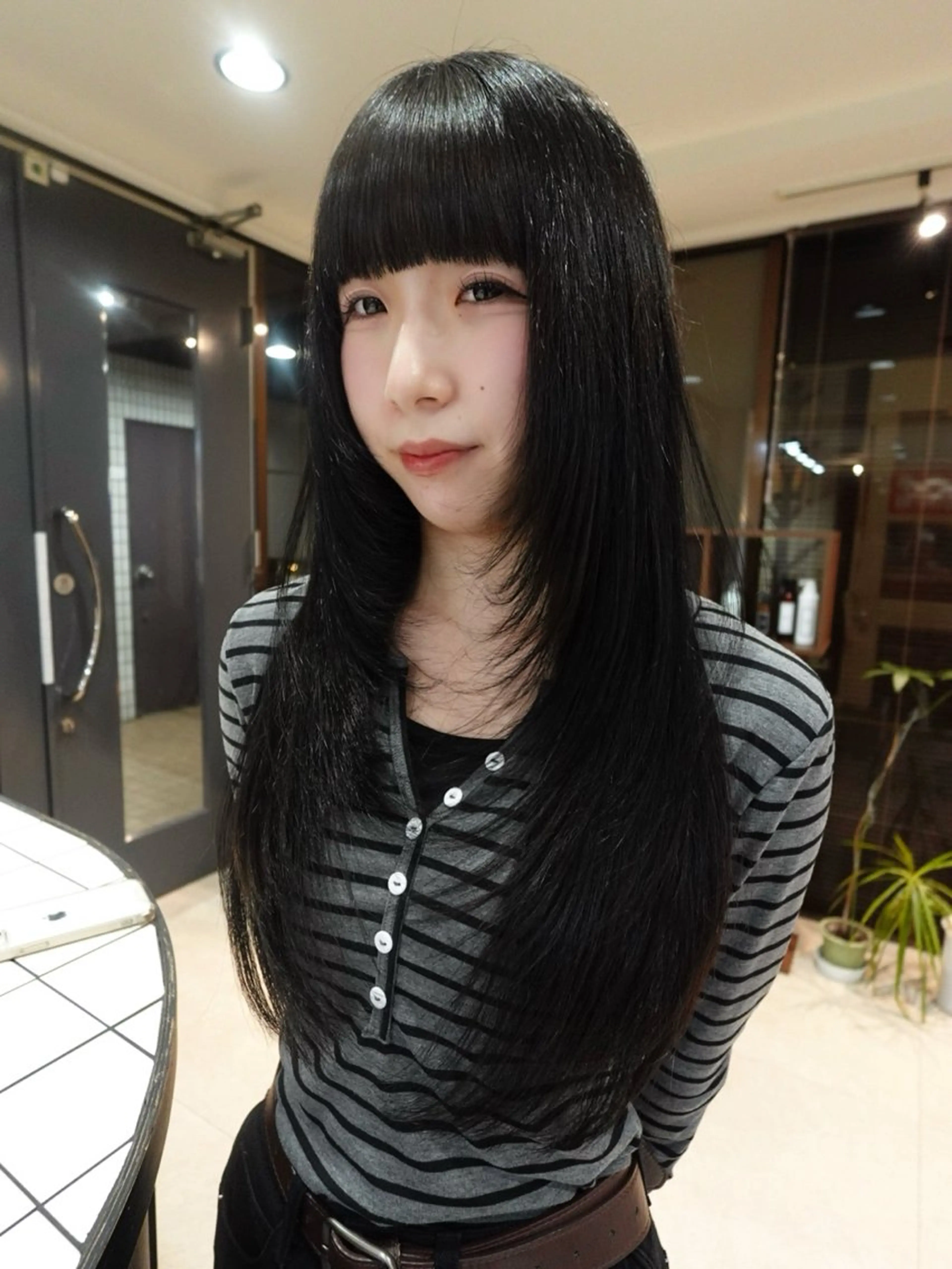 ロング ロングレイヤー レイヤーカット ロング 宮嶋 蓮のヘアスタイル