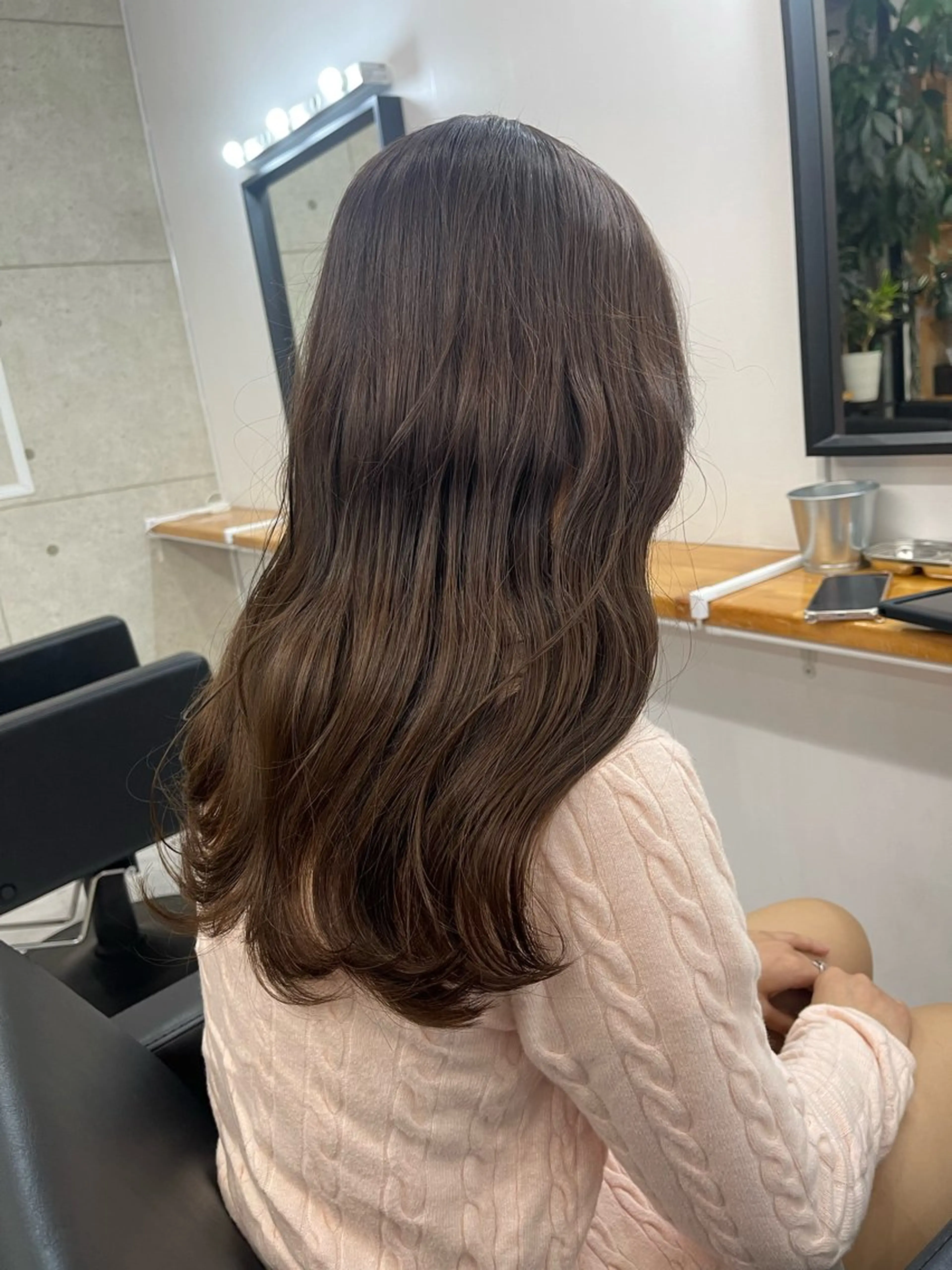 ロング カラー ブリーチ ブラウンカラー ケアブリーチ デザインカラー ダブルカラー TATSUブリーチ/ ミルクティーベージュのヘアスタイル