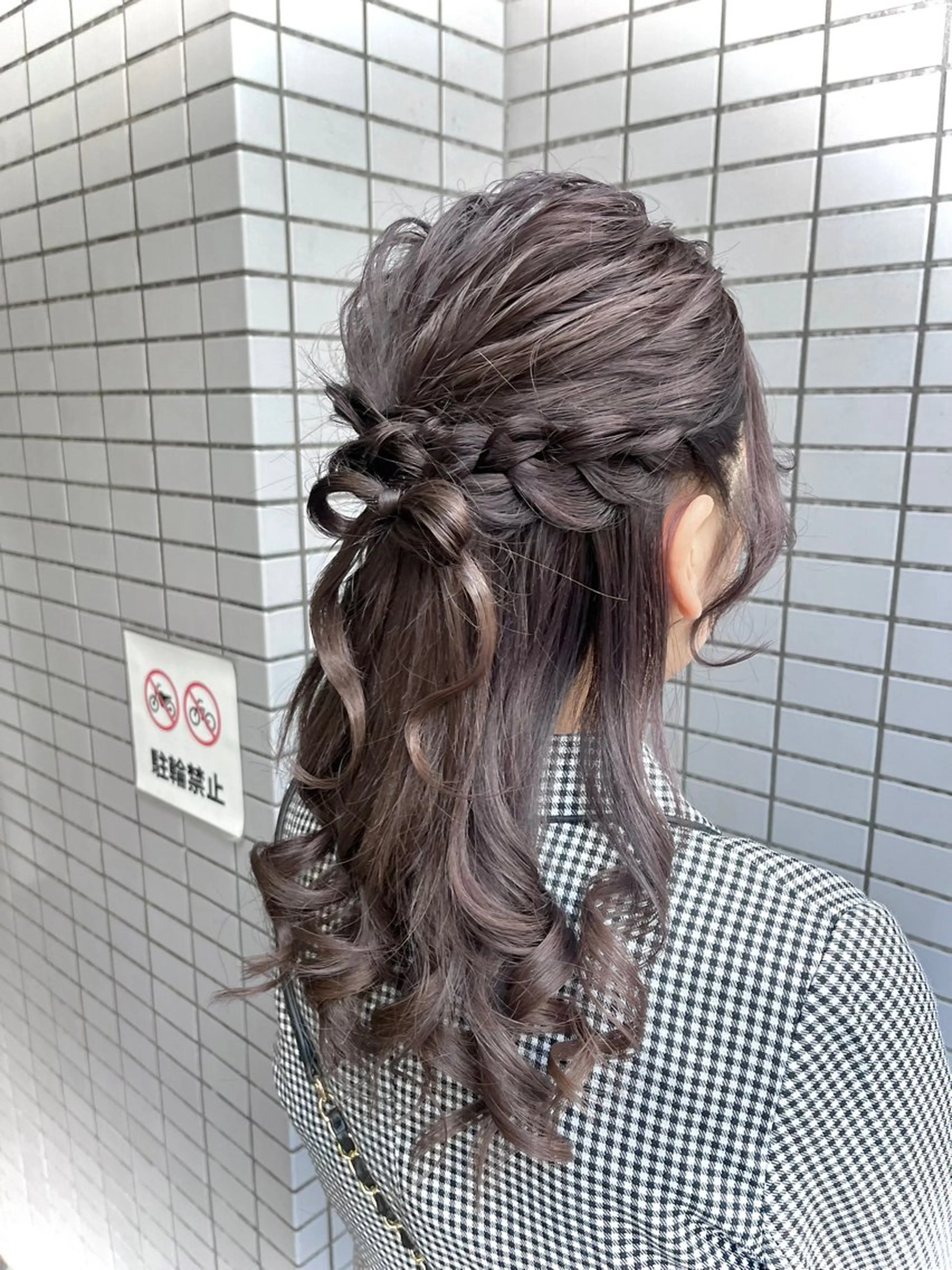ヘアアレンジ ハーフアップ 結婚式・ブライダル ヘアセット 推し活/パーティヘア ⭐️今田 水風🐰のヘアスタイル