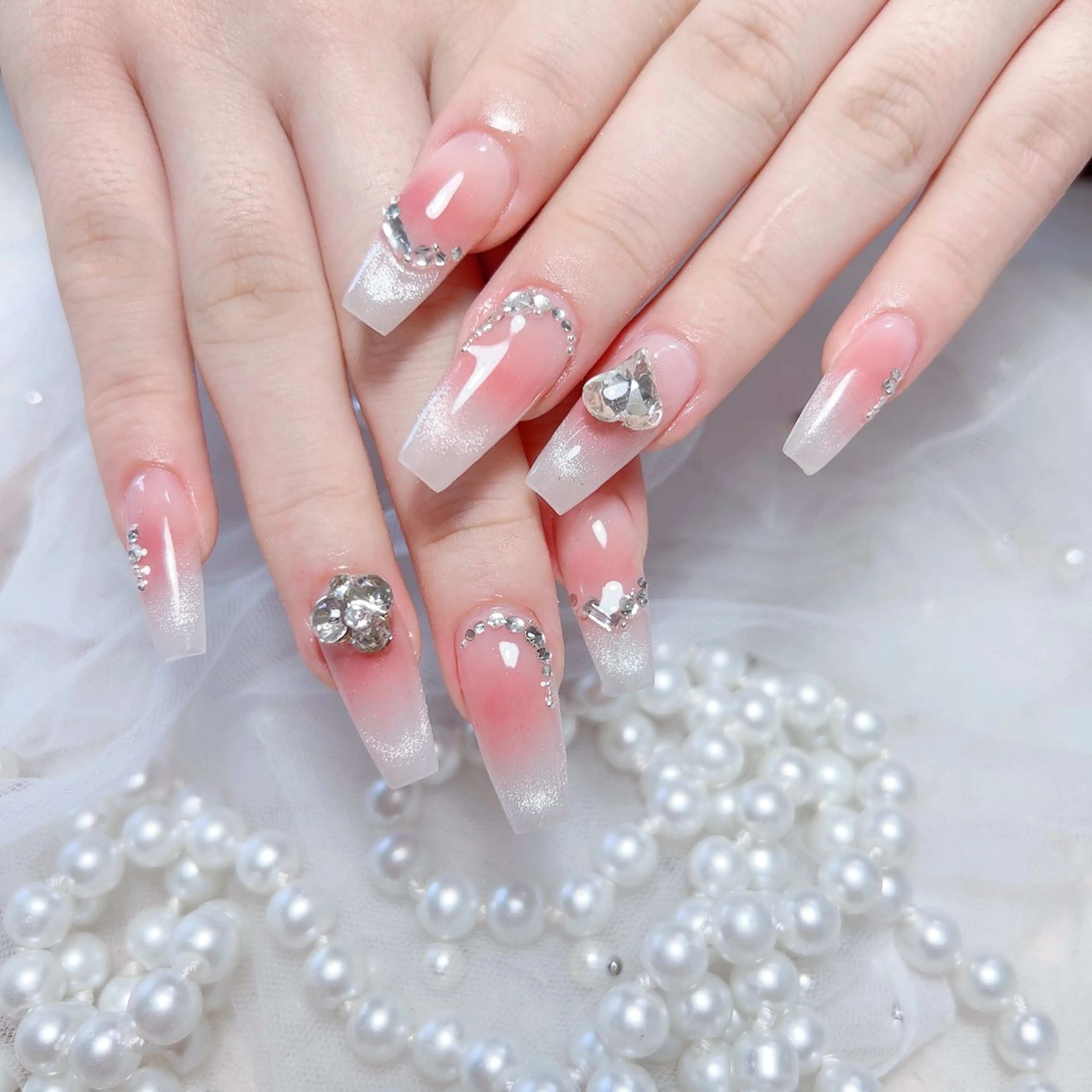 ネイル M🌷nail 長さだし専門店のネイルデザイン