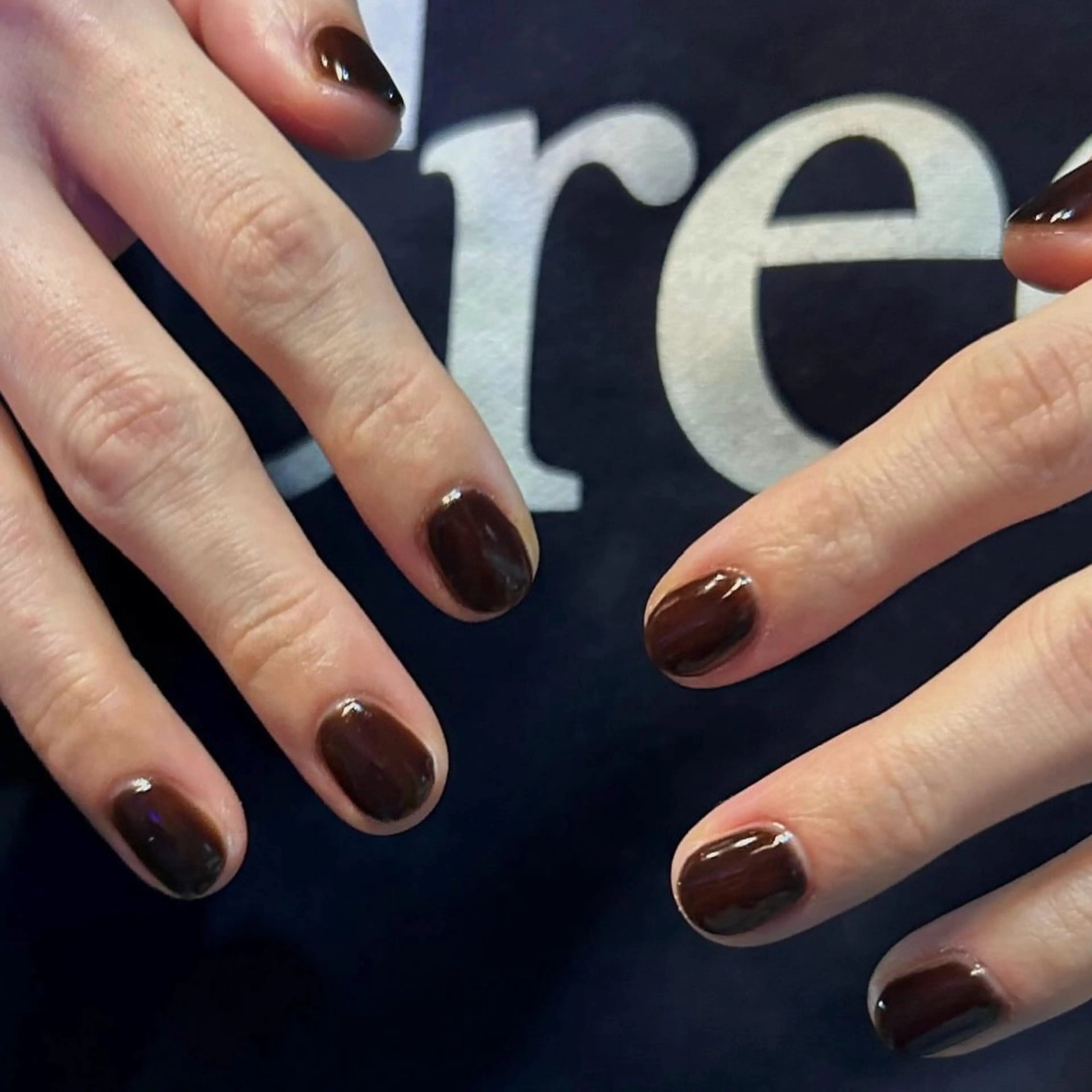 ネイル カジュアル マグネットネイル ニュアンスネイル ワンカラーネイル シンプルネイル PU＋ON. nail works所属・Jr.nailist ayaのネイルデザイン