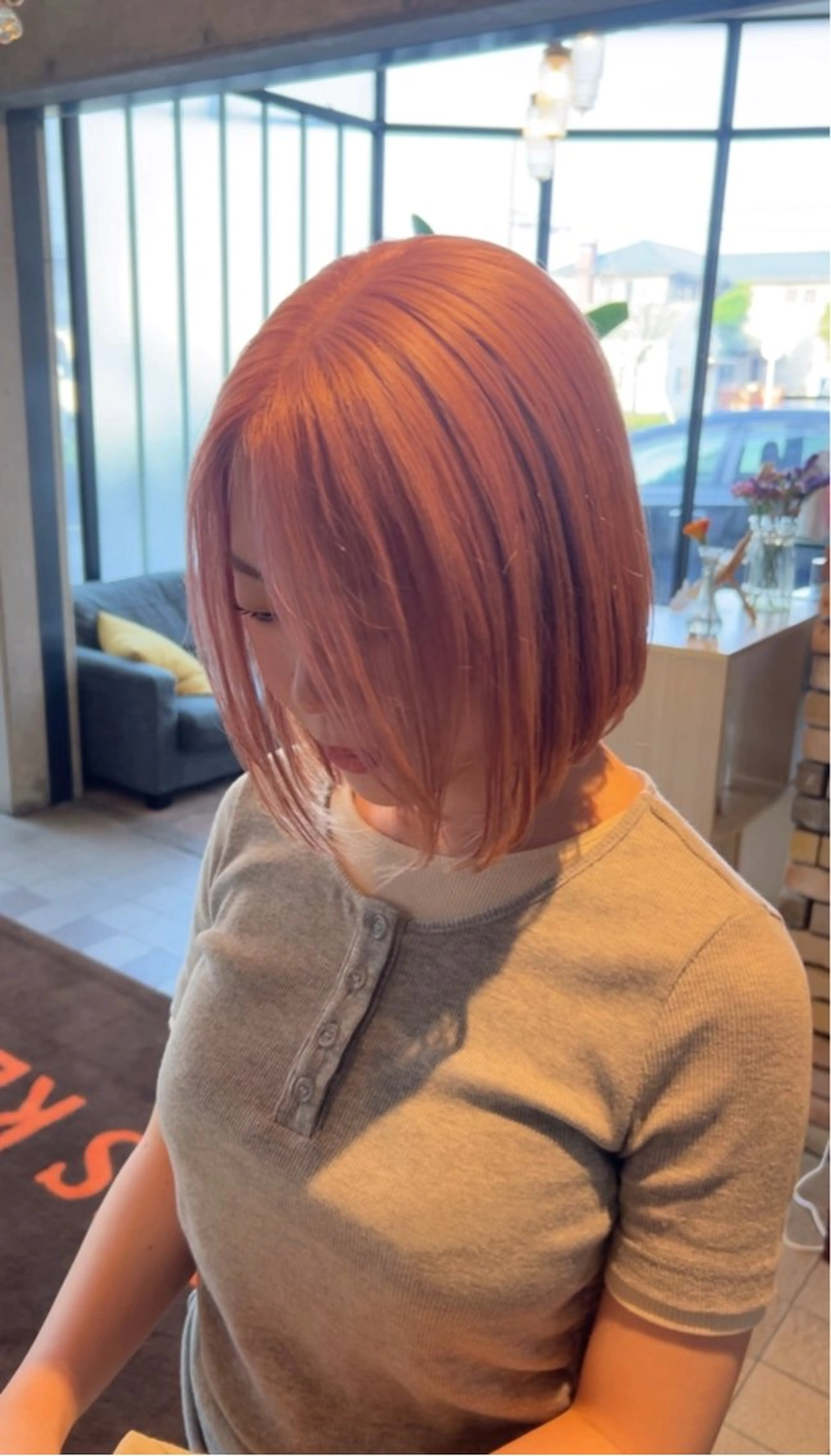 ショート カラー 只野 真衣のヘアスタイル