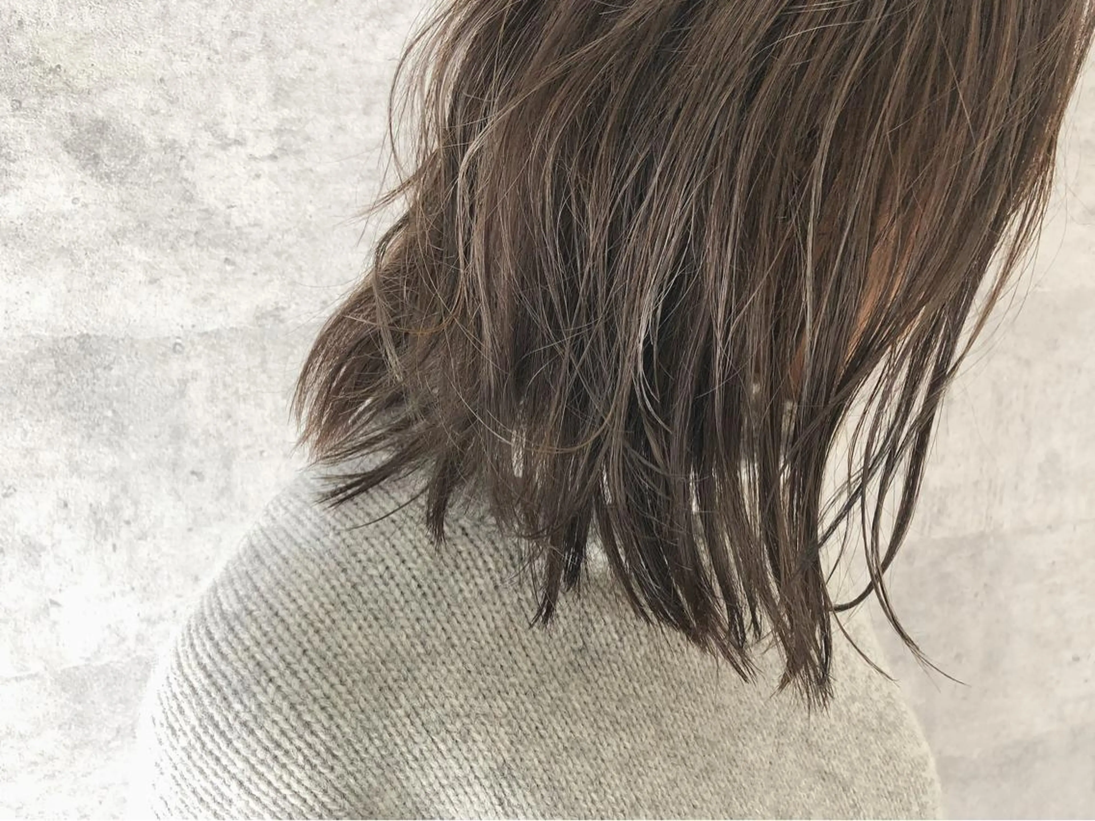 ミディアム 🎗️comoda 神戸三宮 髪質改善のヘアスタイル