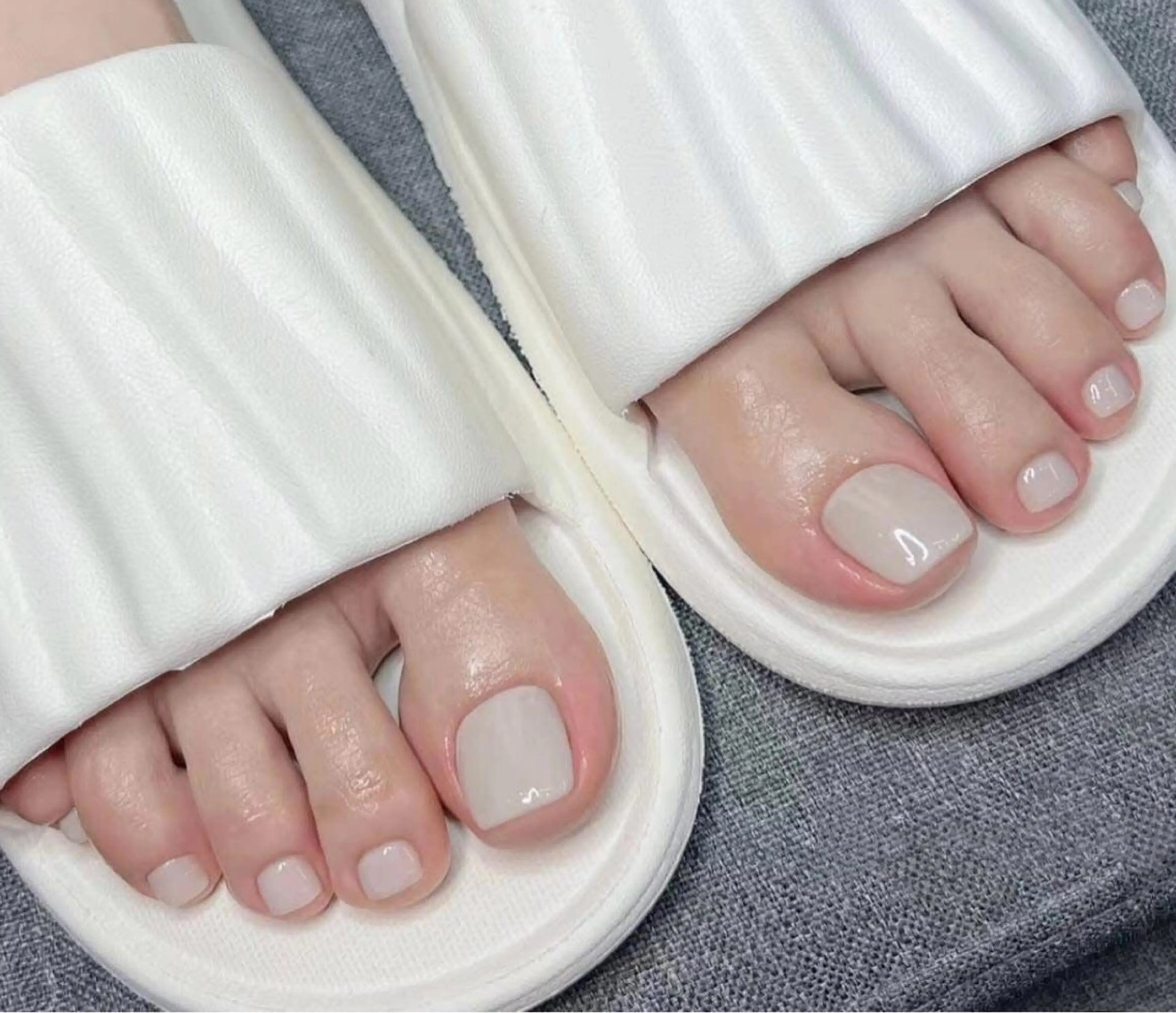 ネイル フットネイル BEBE. mikiのネイルデザイン