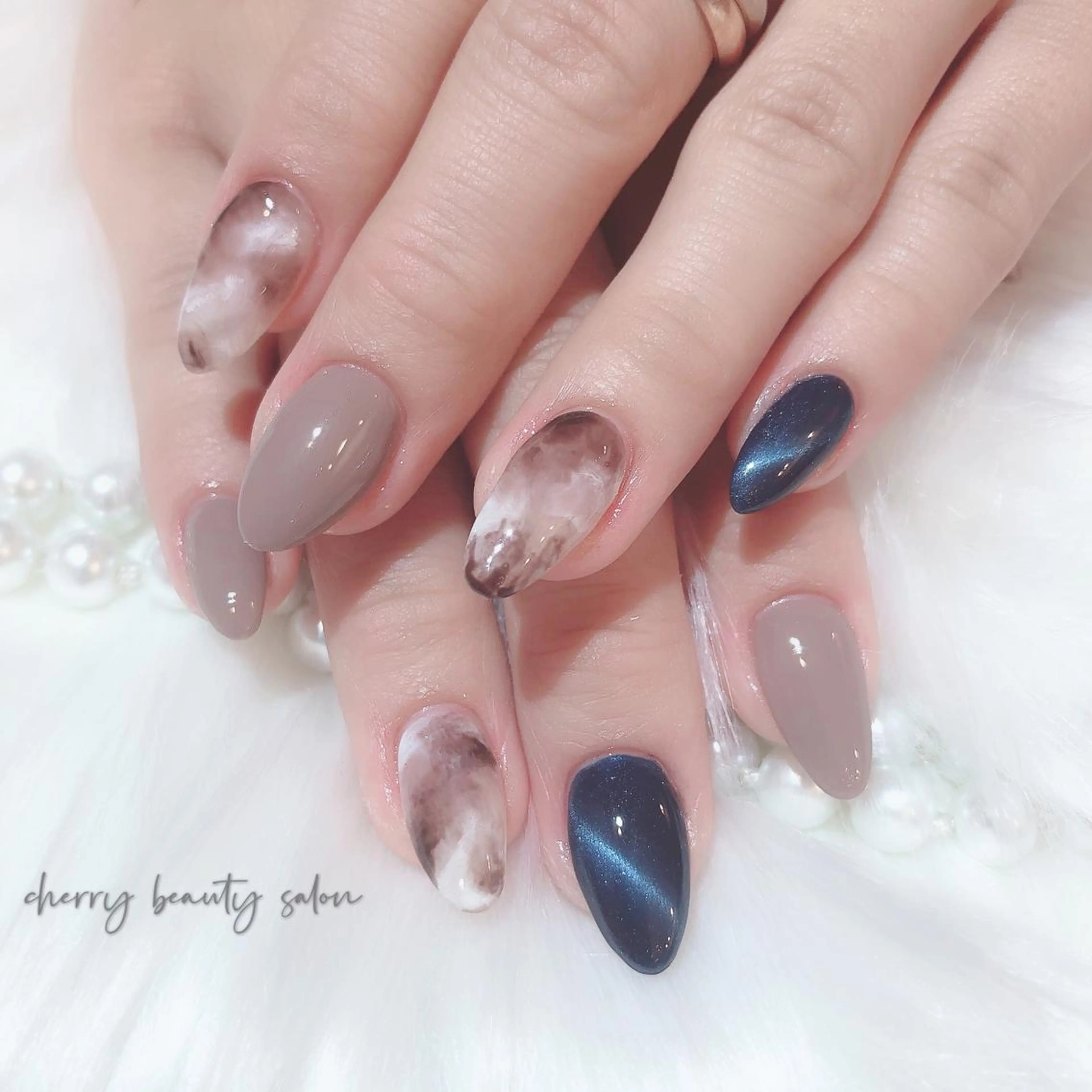 ネイル SAKURA 🍒のネイルデザイン