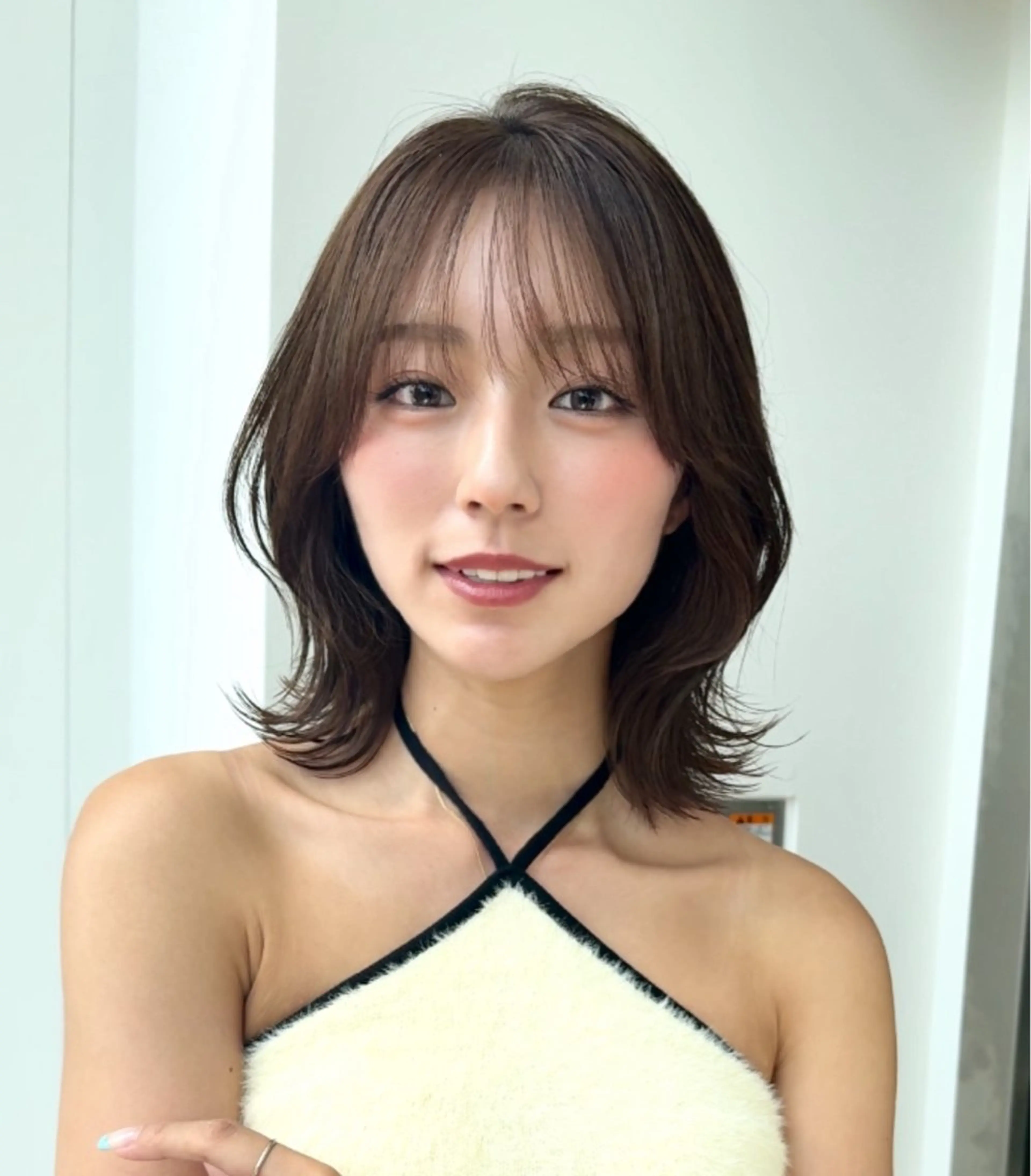 ショート カラー カット ヘアカラー トリートメント 莉乃/縮毛矯正/髪質 改善/艶カラーのヘアスタイル