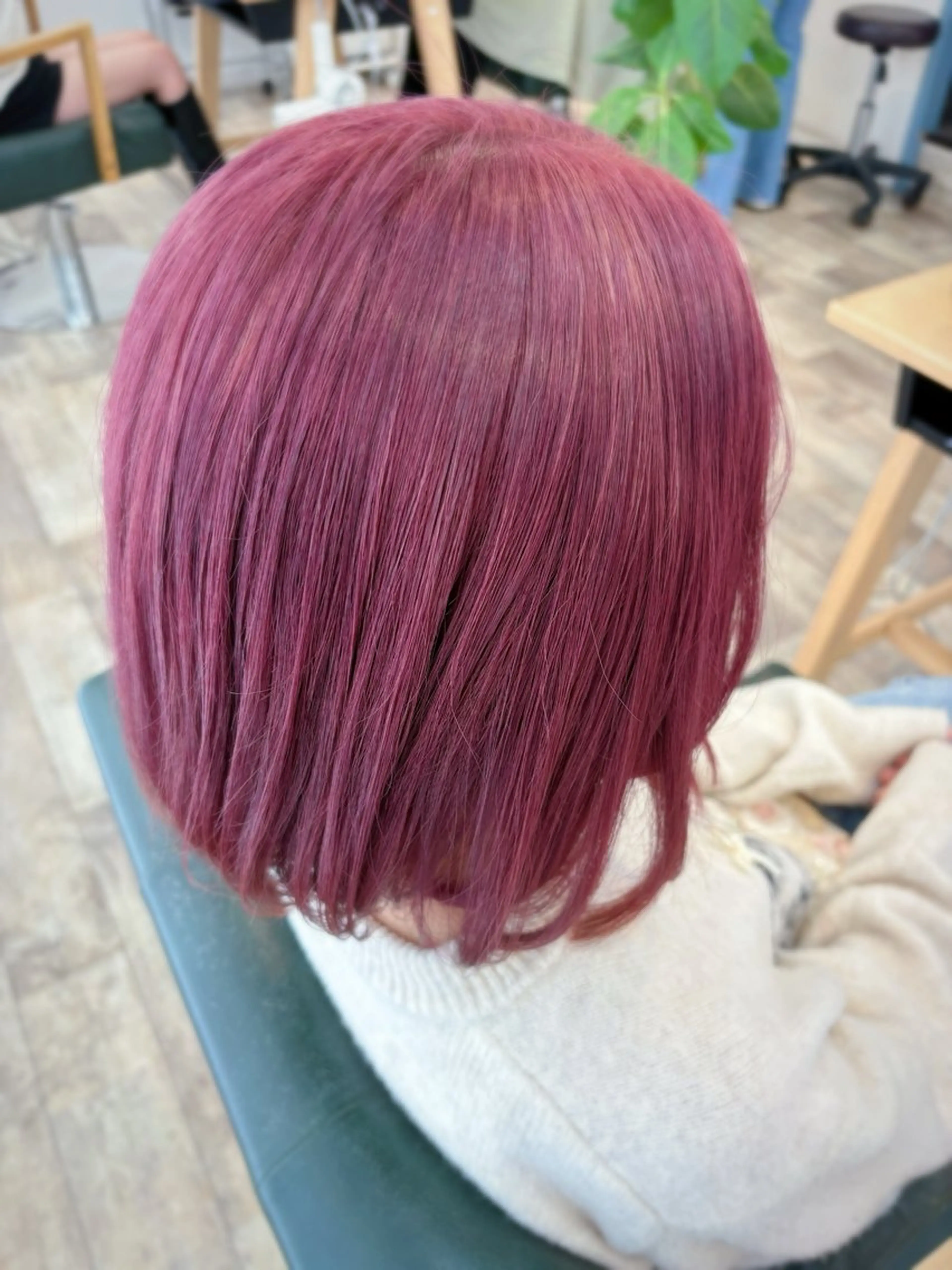 カラー ブリーチ ラベンダーカラー ピンクカラー ピンクラベンダー ヘアカラー うる艶カラー/韓国風 折戸光希のヘアスタイル