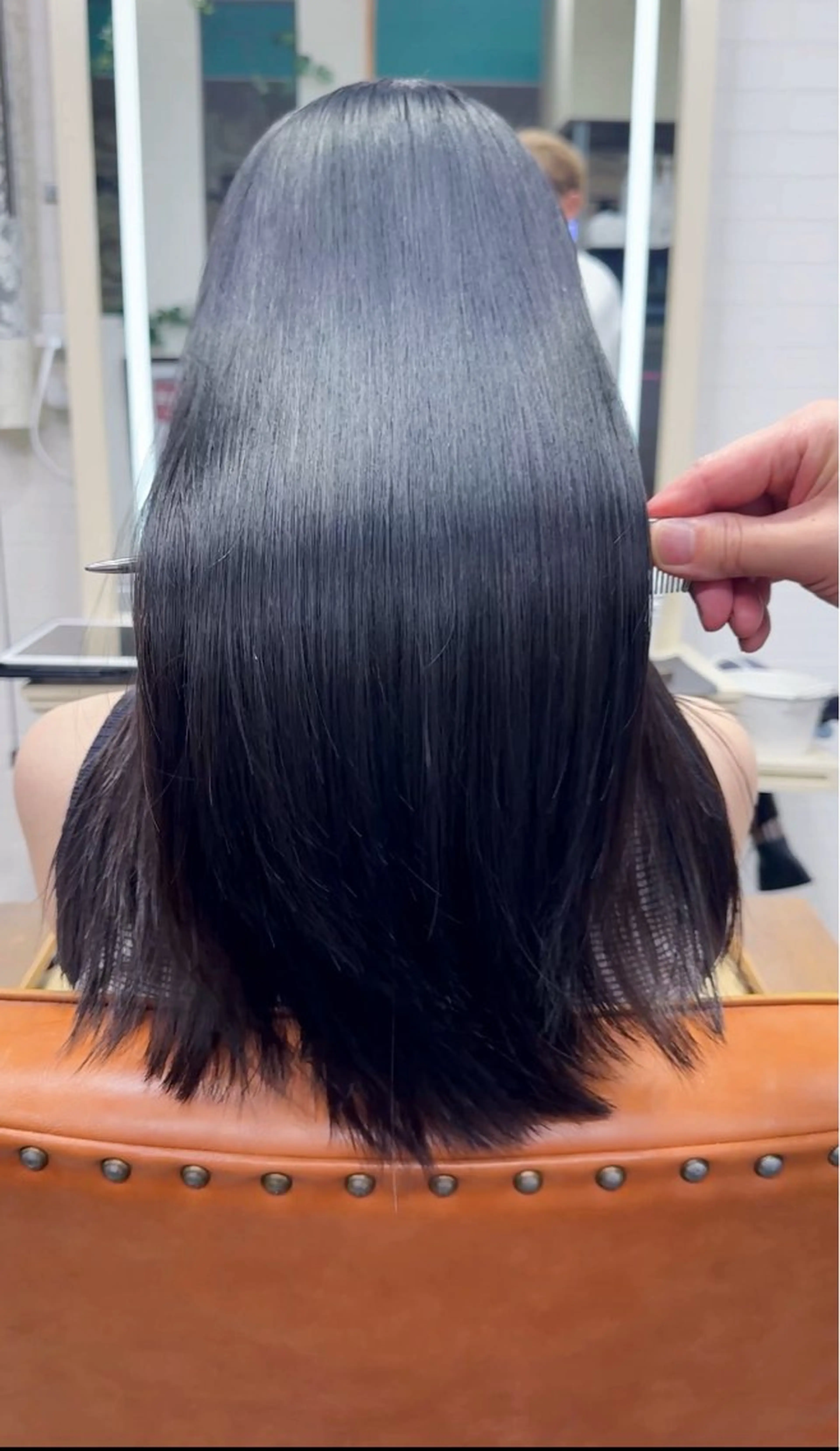 セミロング カラー トリートメント Chic シックのヘアスタイル