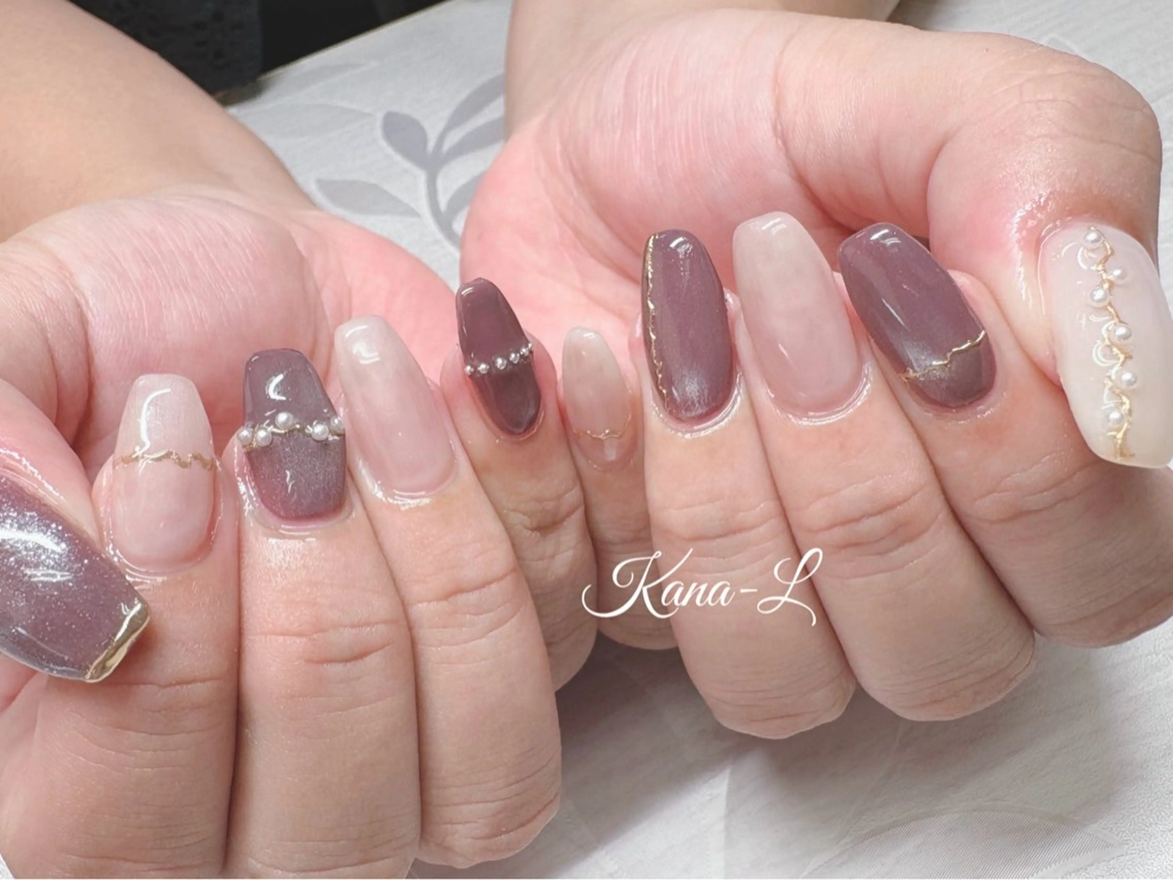 ネイル 芦辺 香奈のネイルデザイン
