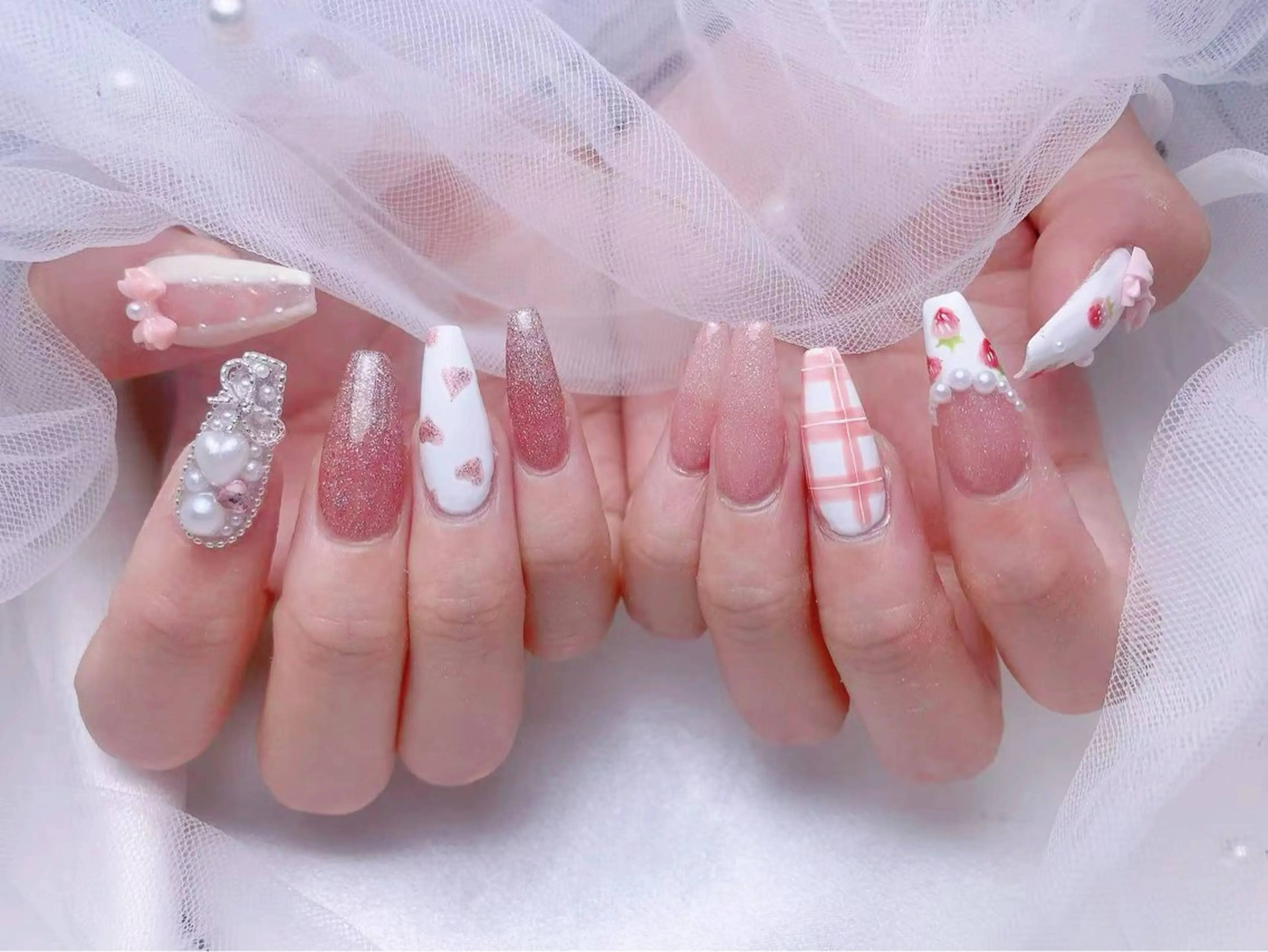 ネイル ハンドネイル ネイルサロンロータス (渋谷店)のネイルデザイン