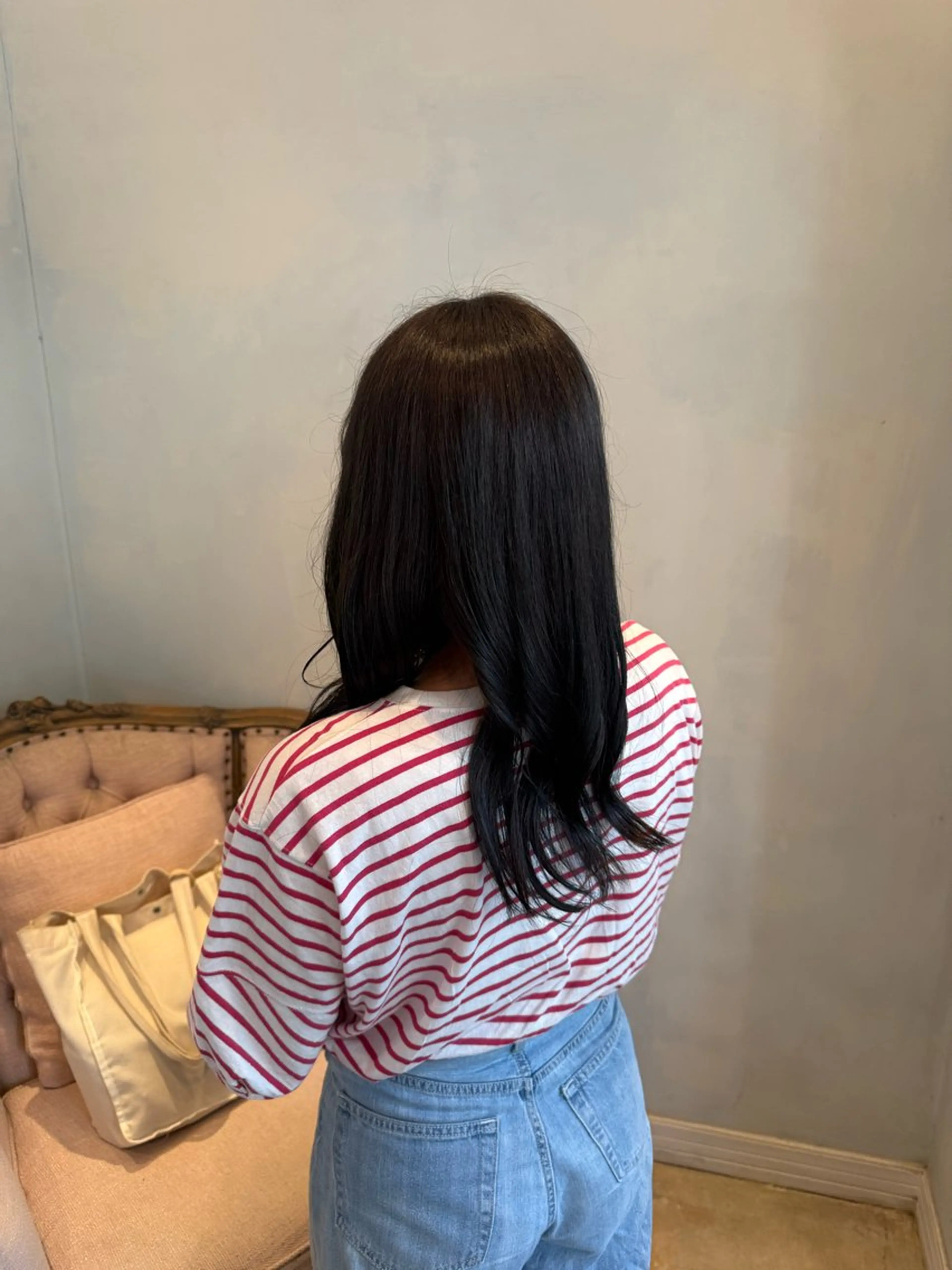 ミディアム カラー 佐々木 凜のヘアスタイル