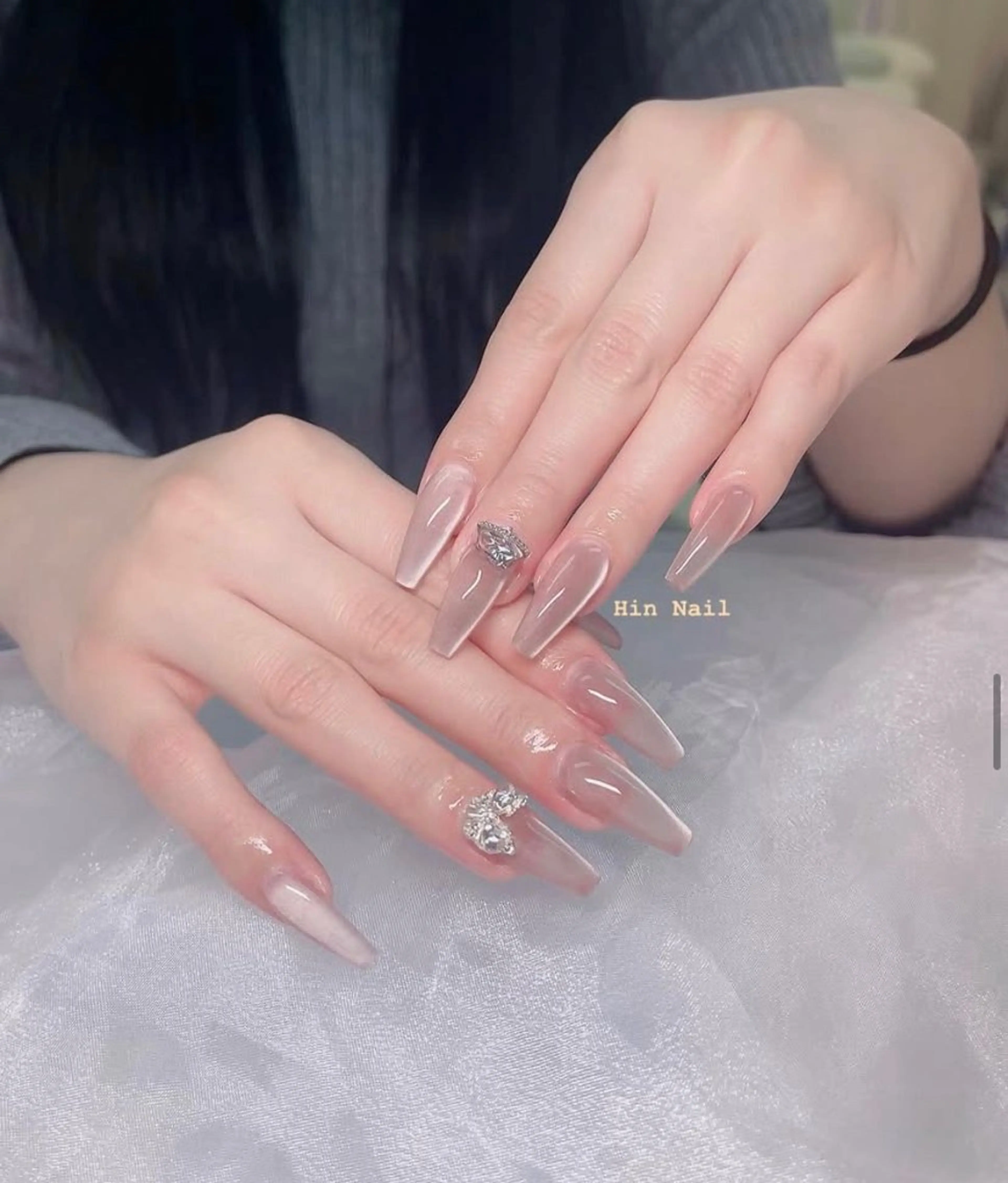 ネイル Hin Nail Osaka所属・Hin Nailsのネイルデザイン