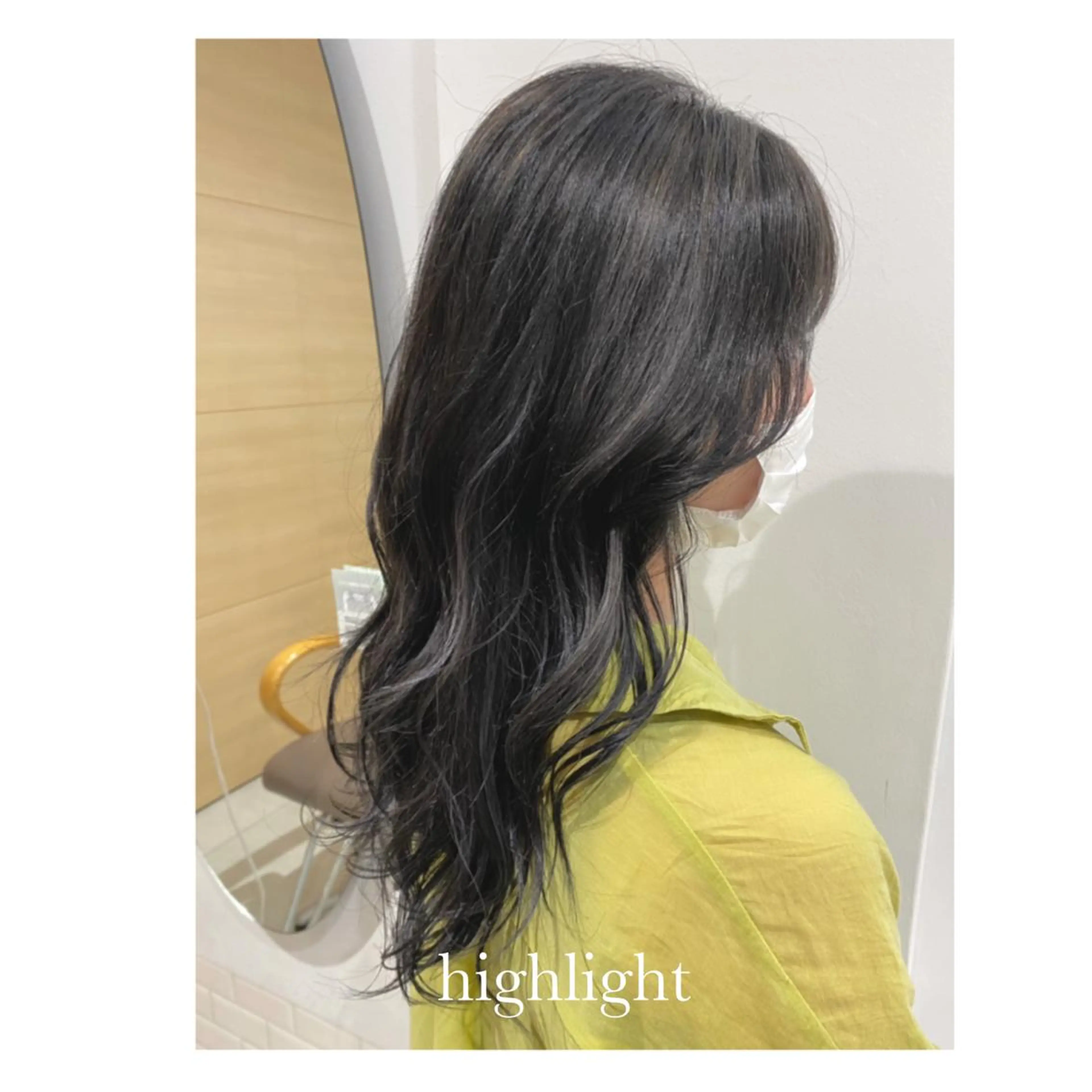 セミロング カラー Ida Akaneのヘアスタイル