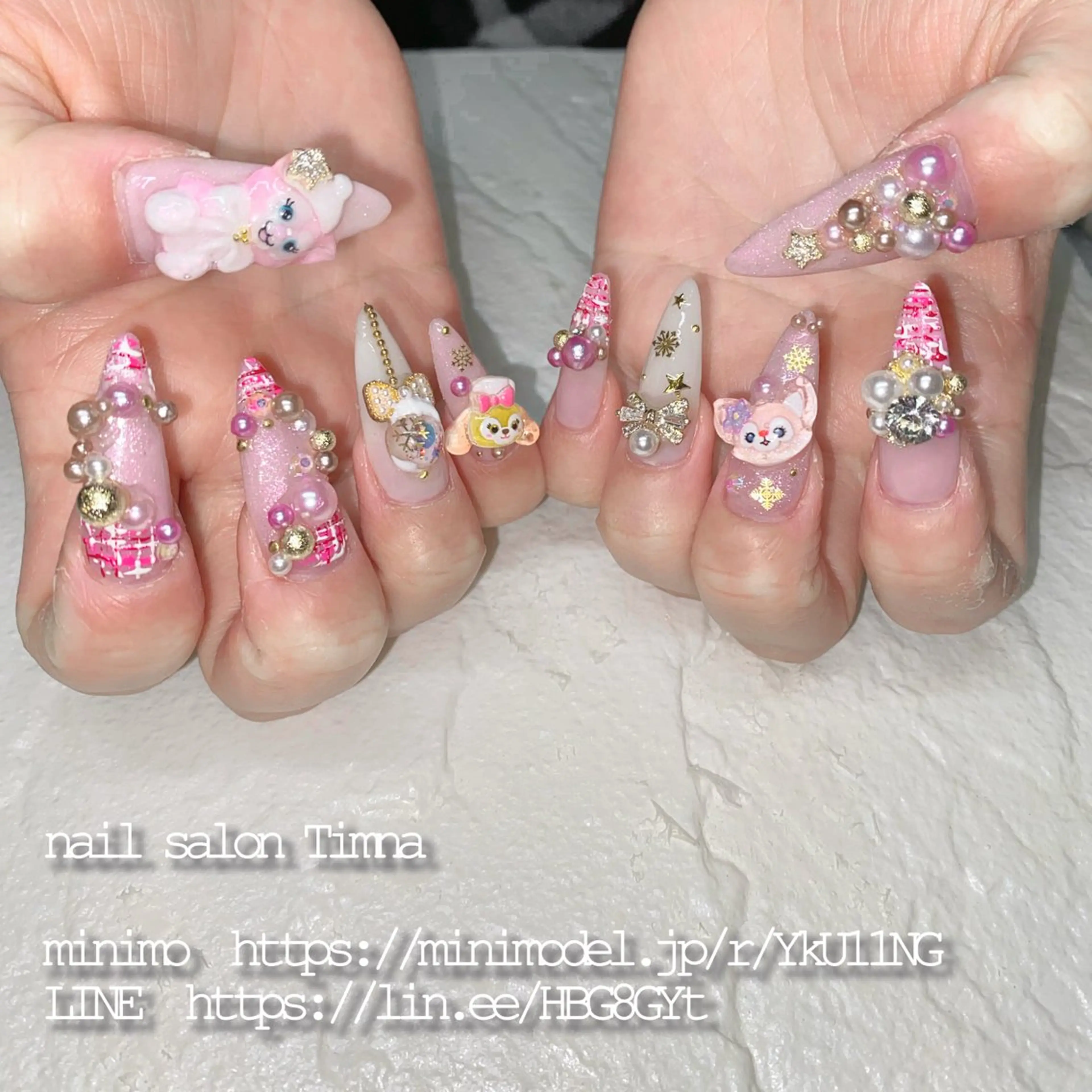 ロング ハンドネイル NAILSALON 🍔Timna🍟のネイルデザイン