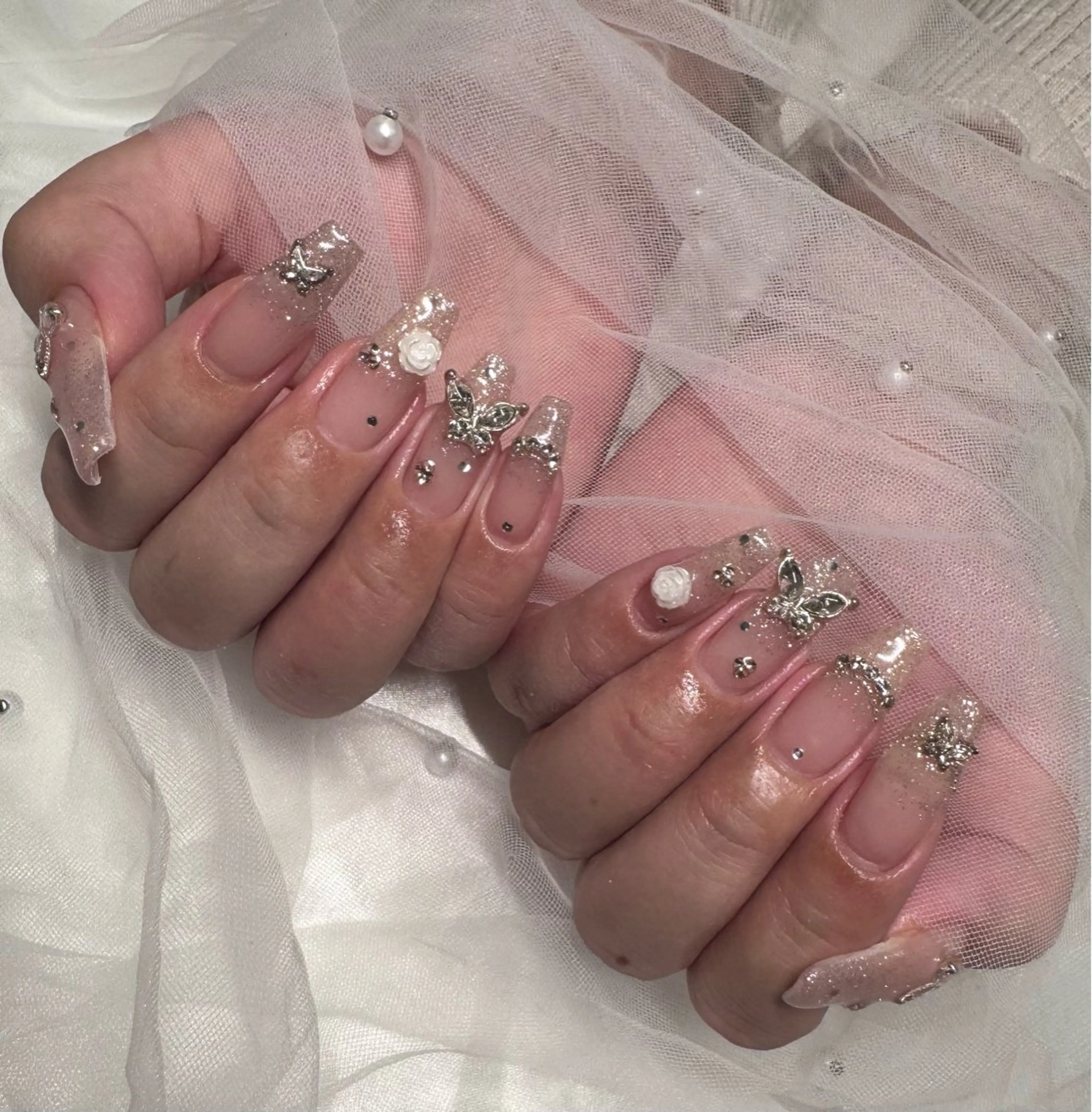 ネイル フラッシュネイル ワンホンネイル Roi〈ロワ〉 Rinneのネイルデザイン