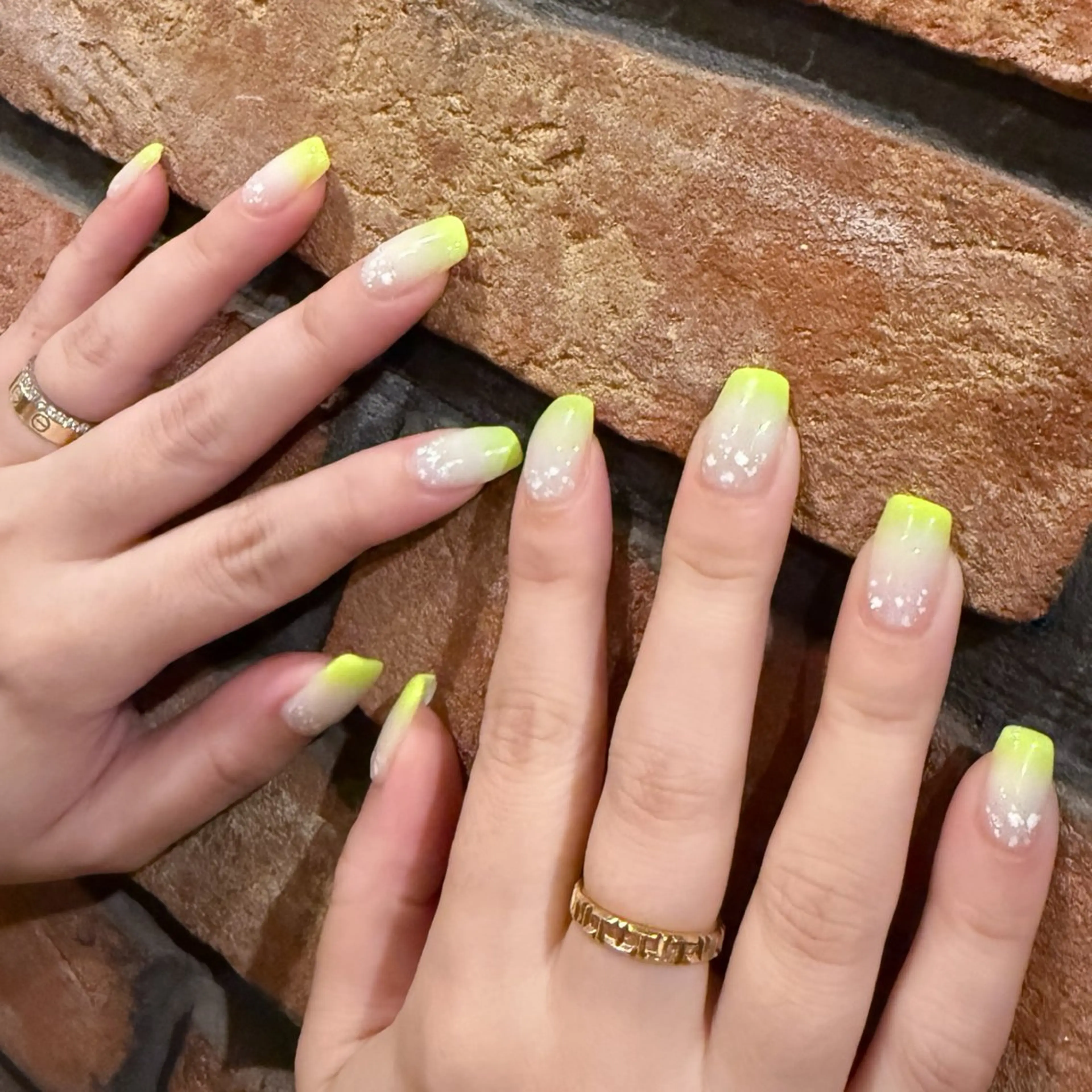 ネイル gratify心斎橋 松本のネイルデザイン