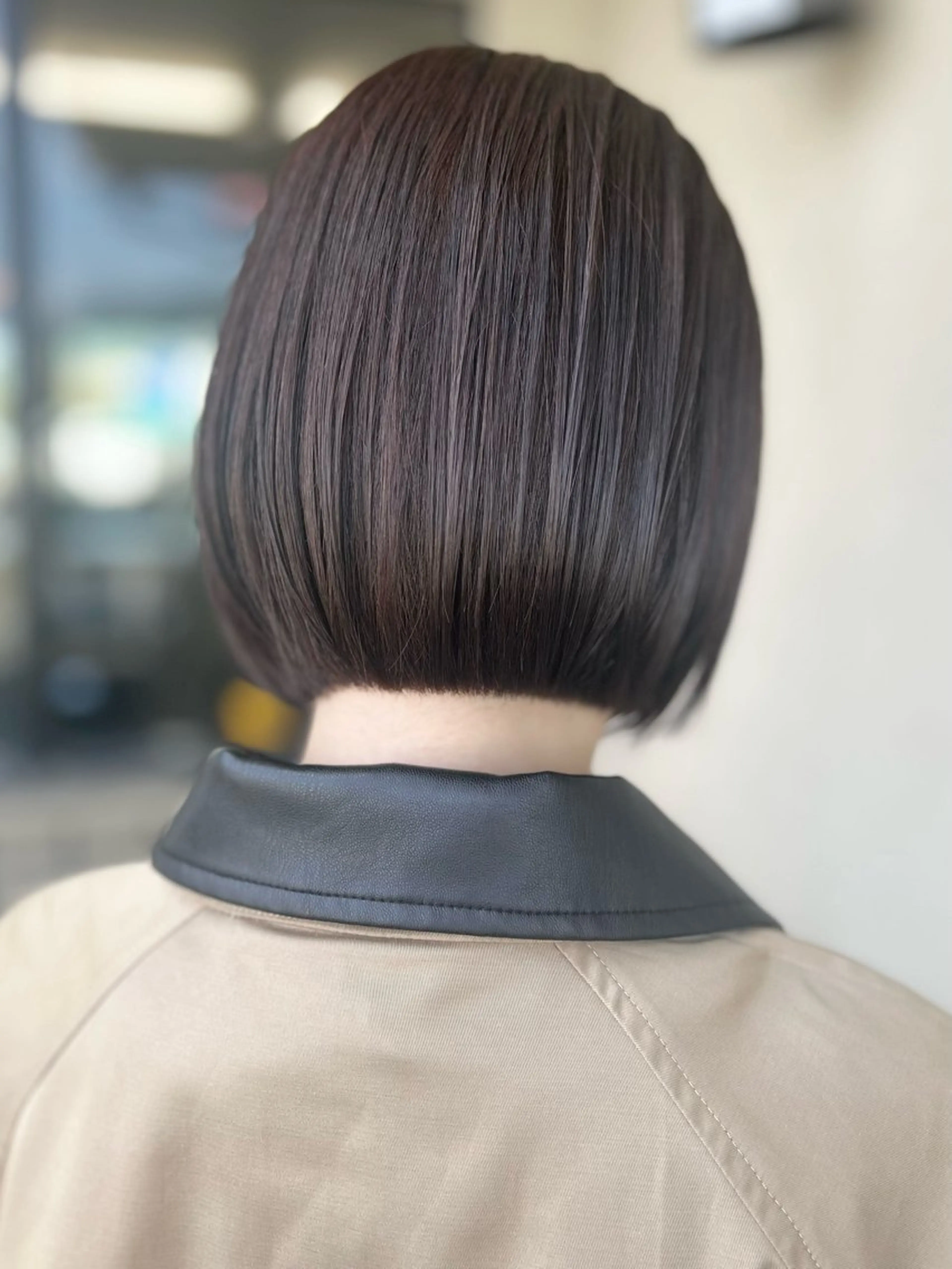 ショート カラー グレージュ ラベンダーカラー ラベンダーグレージュ ラベンダーグレー ボブ カット ヘアカラー トリートメント 沢田 瞳のヘアスタイル