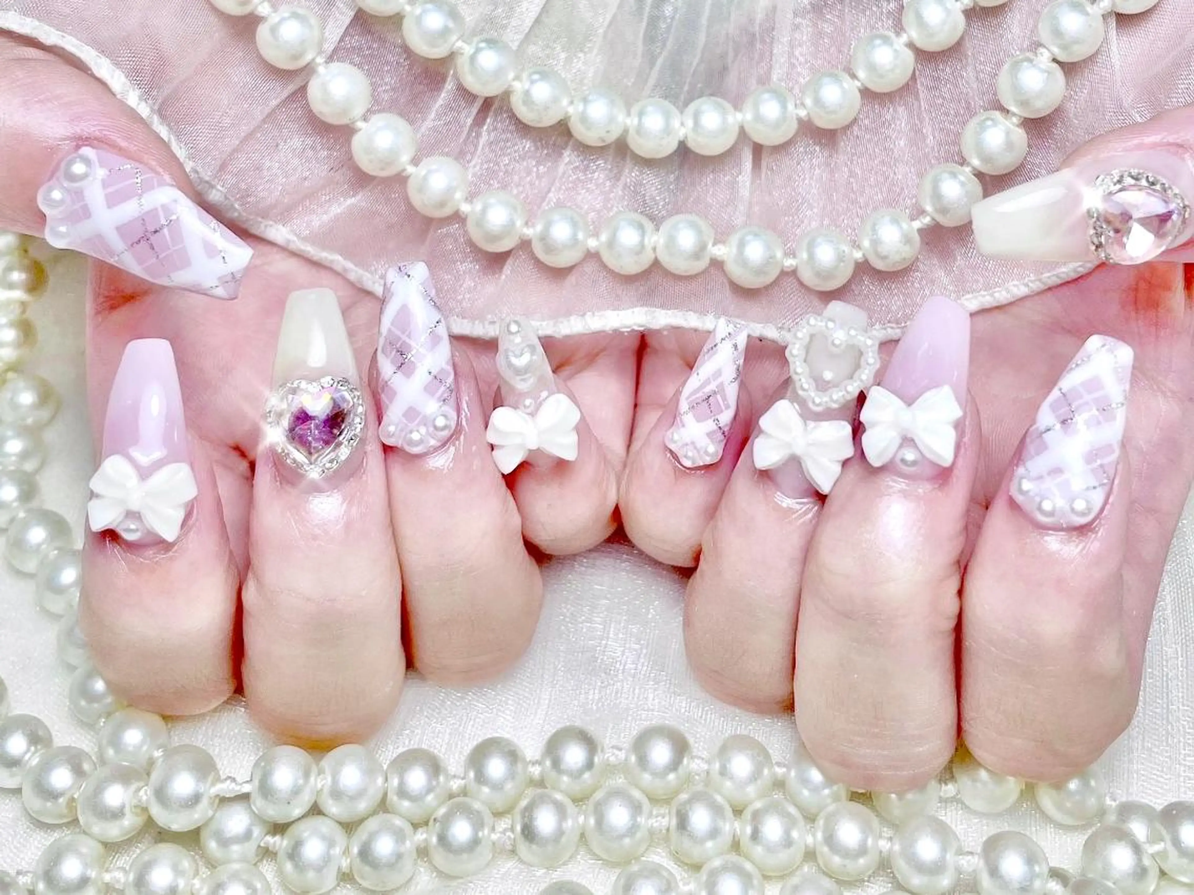 ネイル CutieNail ✨🩷のネイルデザイン