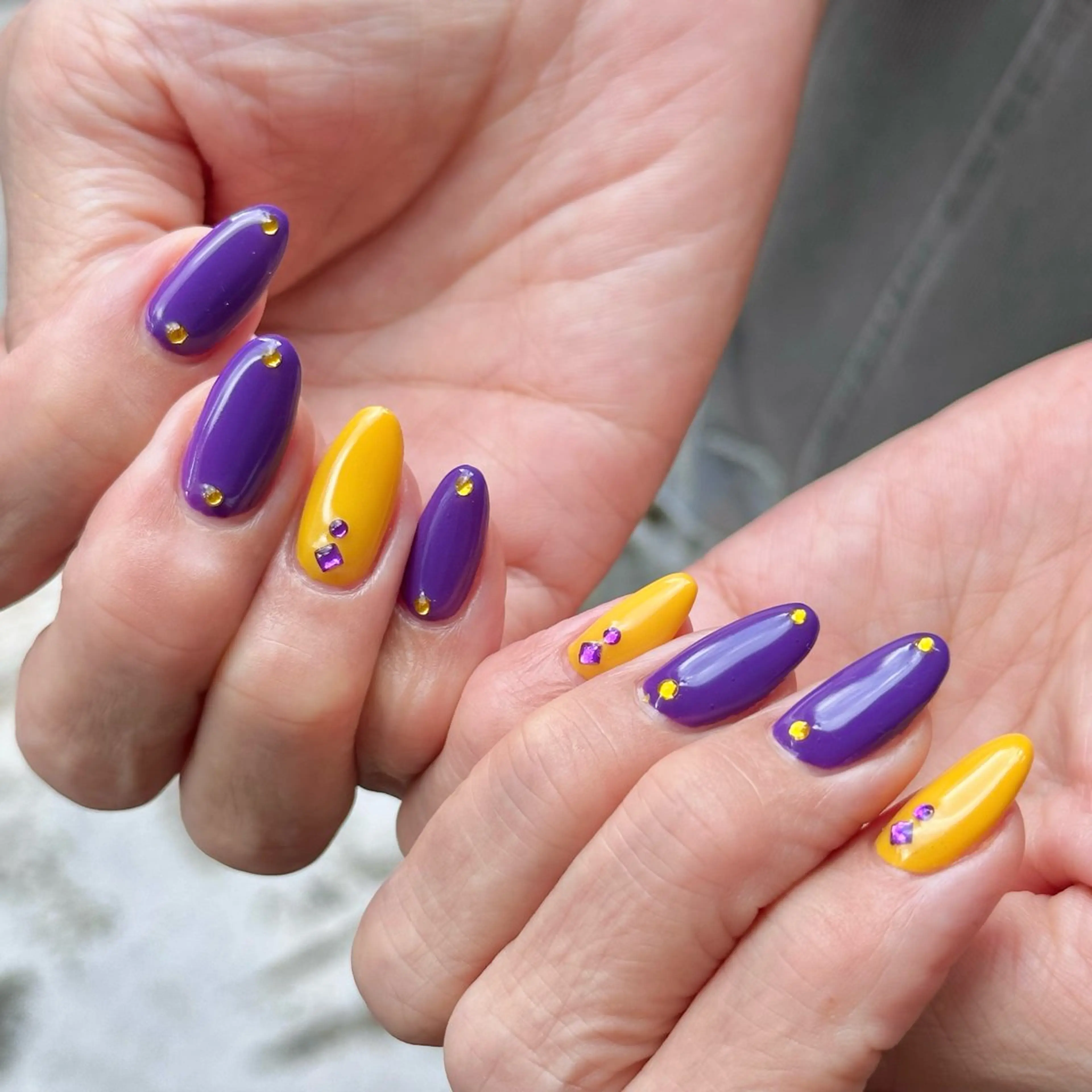 ネイル シモダ カスミ 🦀 @ksm_smdのネイルデザイン