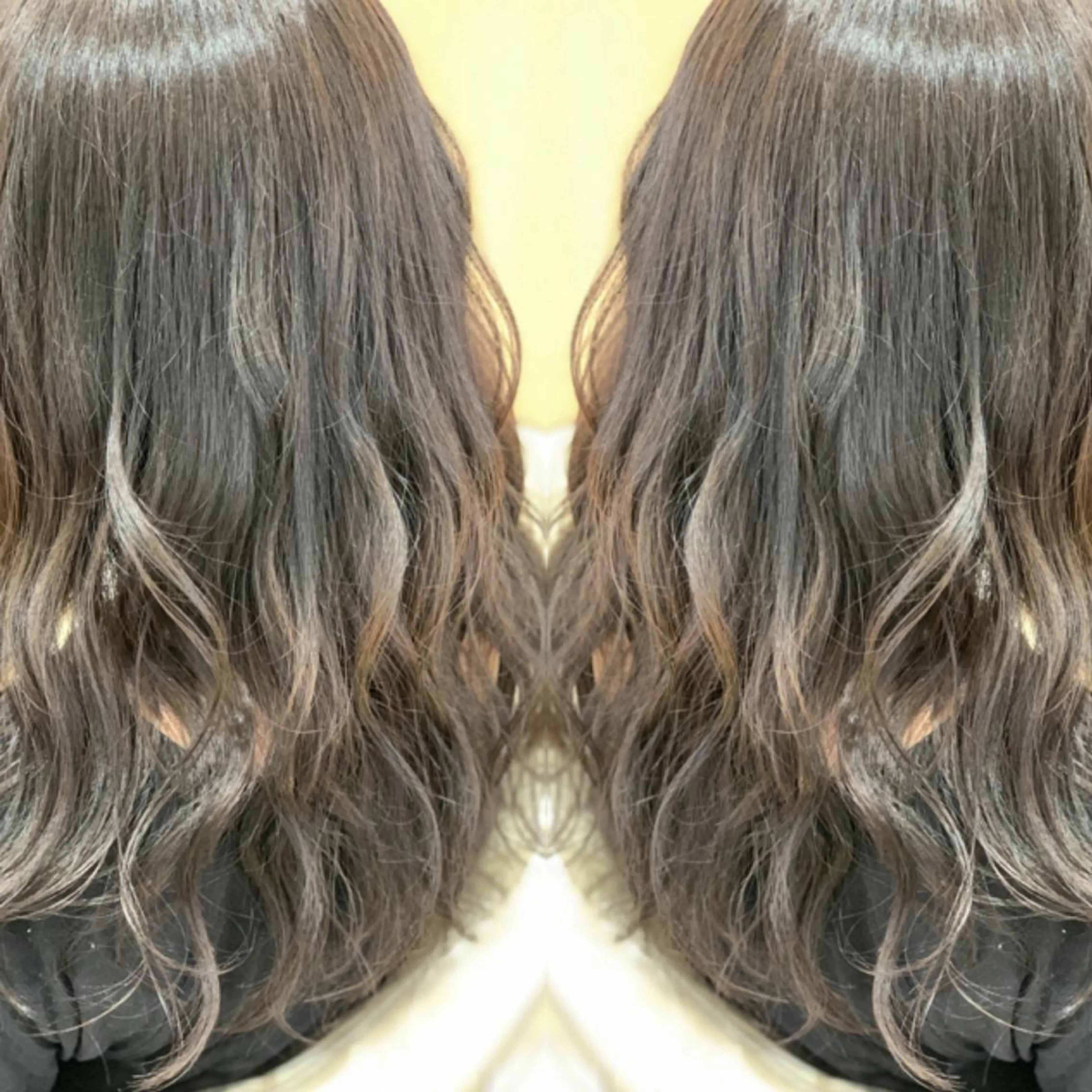 ロング 🩵波巻き／ツイスパ HARU💎のヘアスタイル