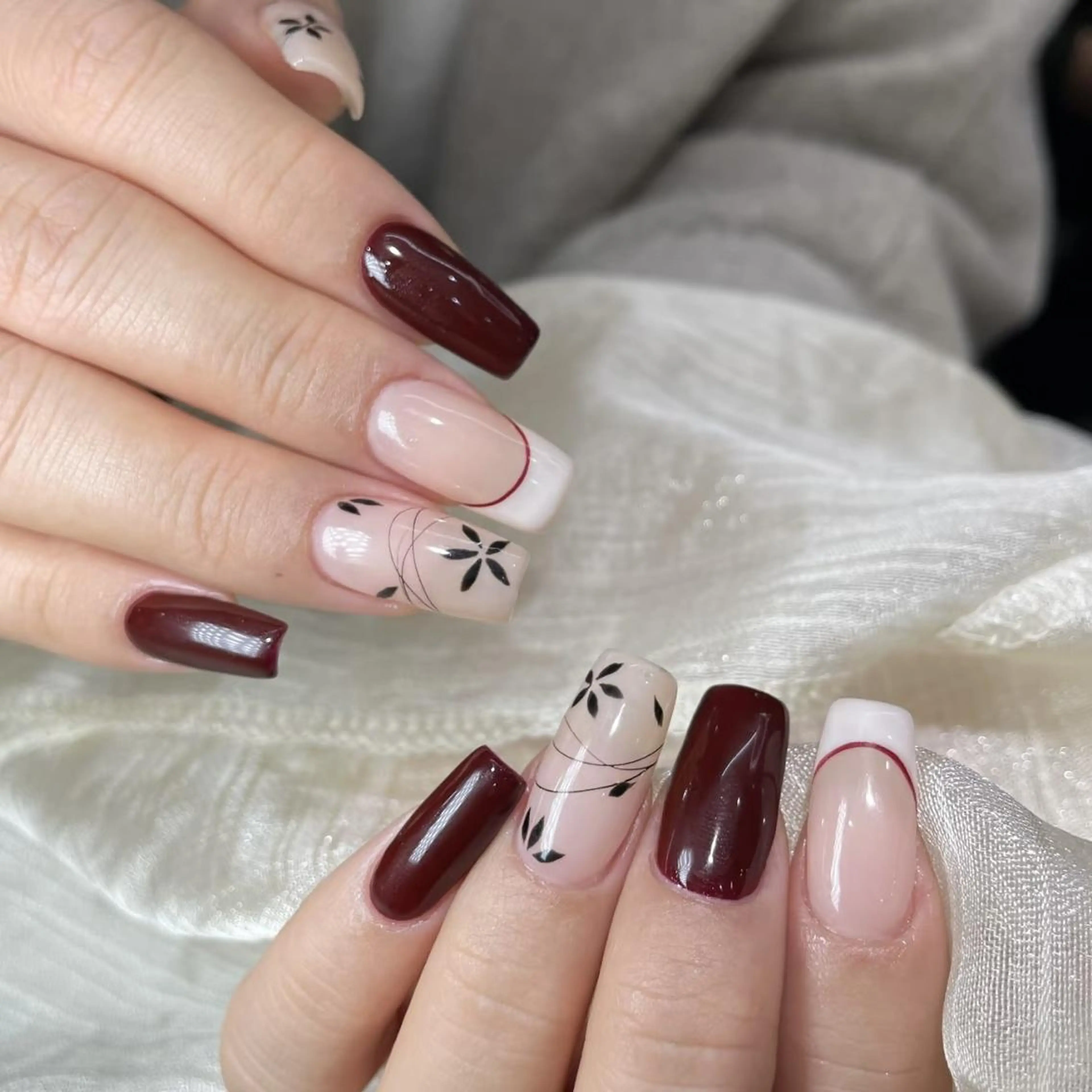 ネイル DEMAIN- 🕊️のネイルデザイン