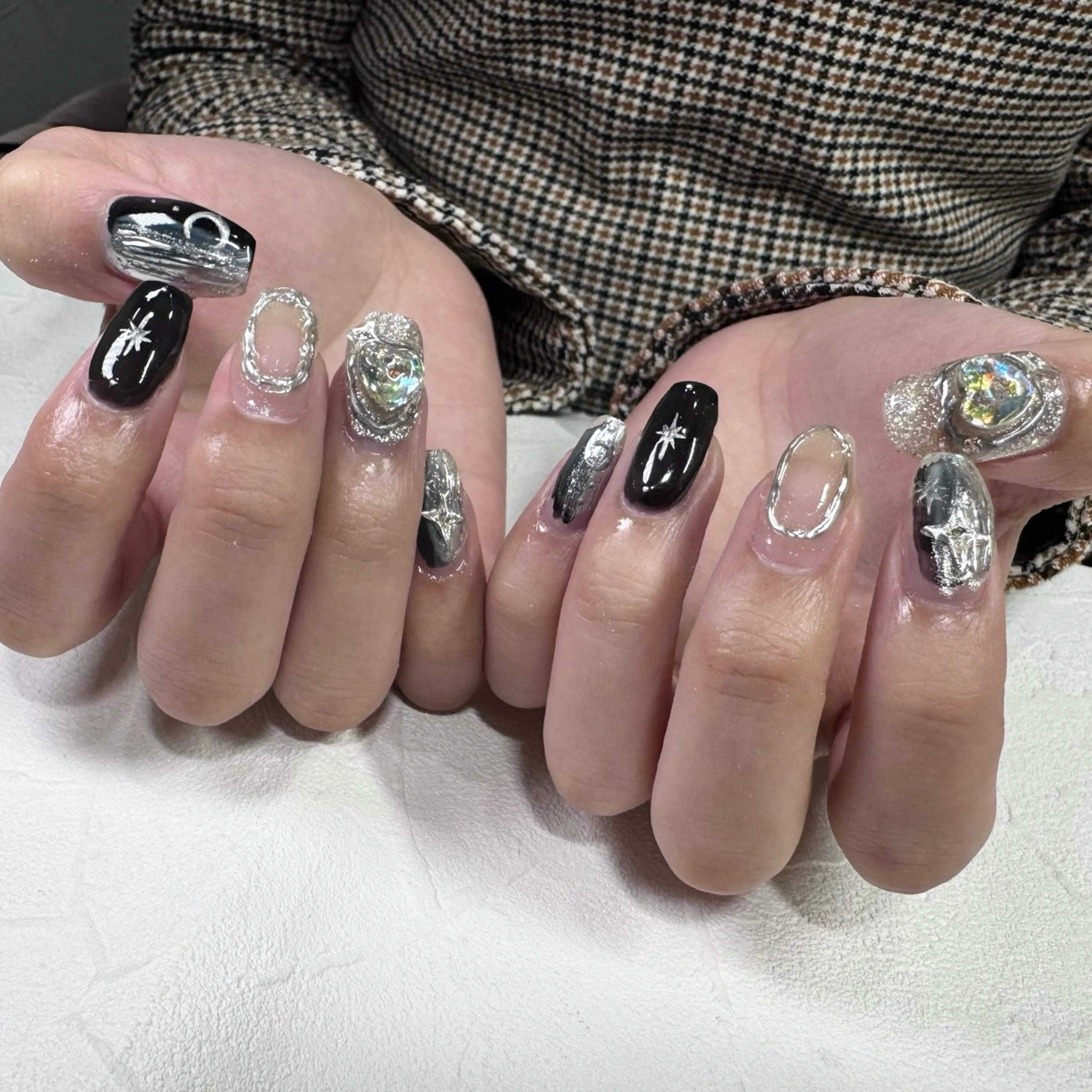 ネイル 韓国ネイル ハンドネイル RIEKO🍒 ワンホン♡推しネイルのネイルデザイン