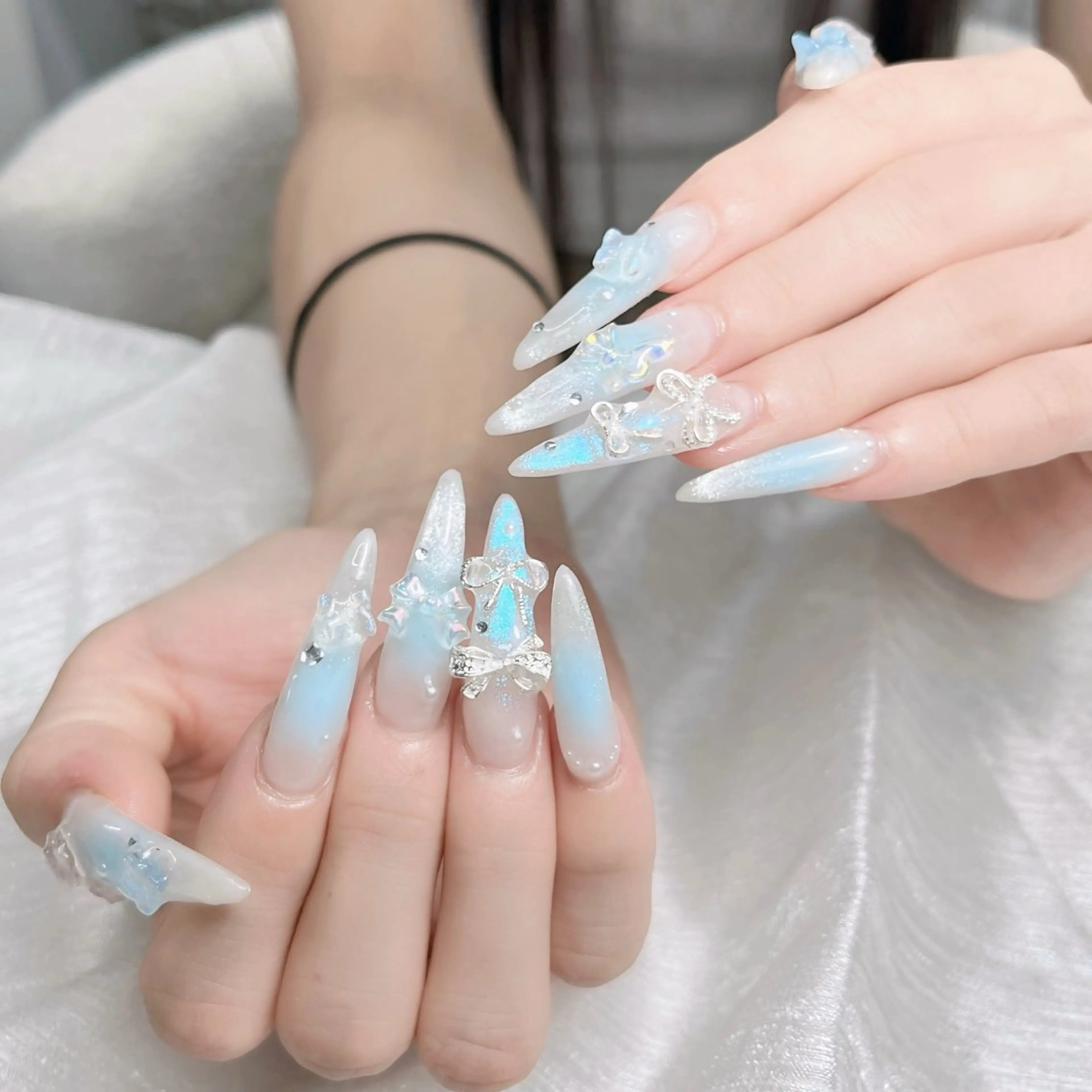 ネイル アートネイル ジェルネイル キラキラネイル 持ち込み ワンホンネイル Panda chan Novaのネイルデザイン