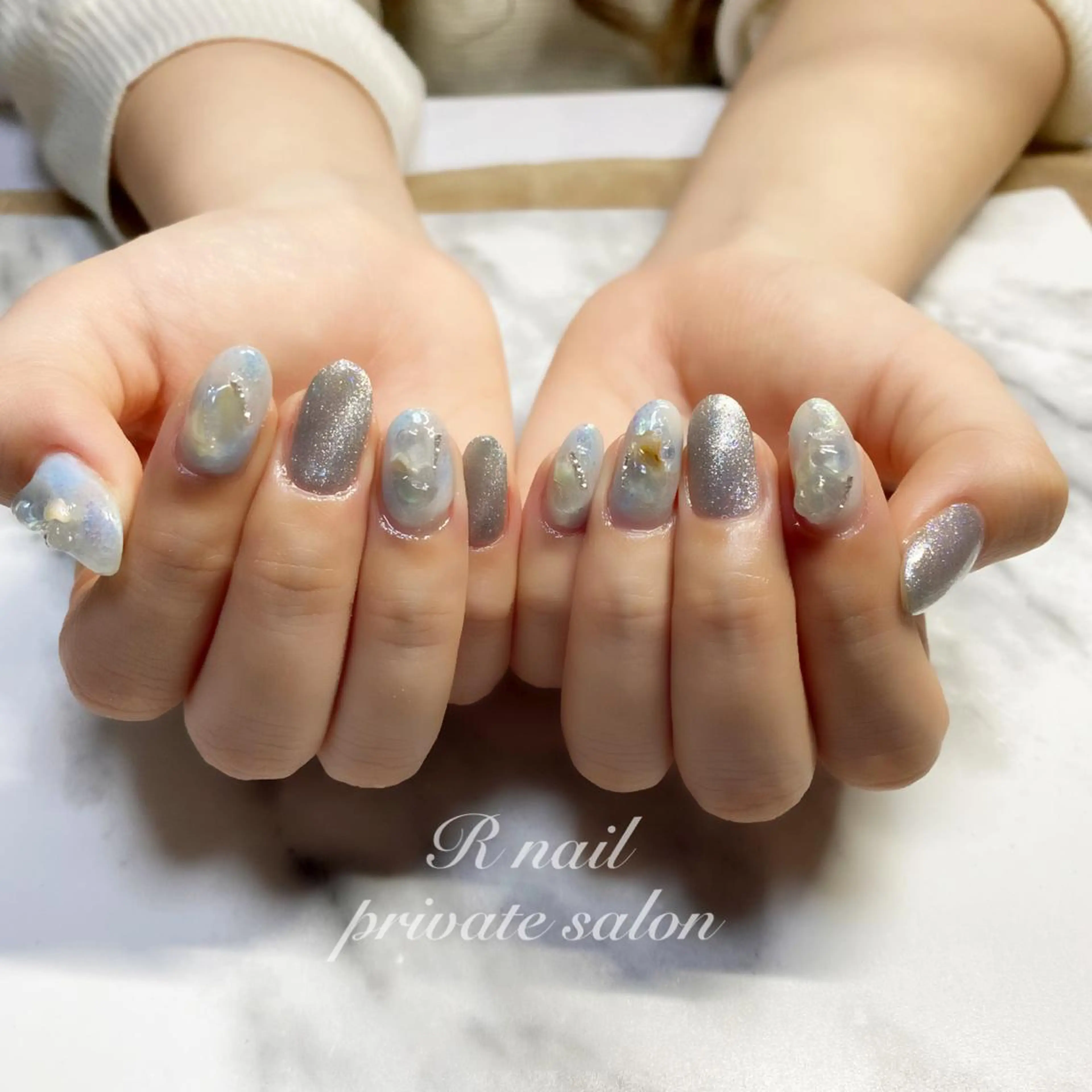 ネイル R nailのネイルデザイン