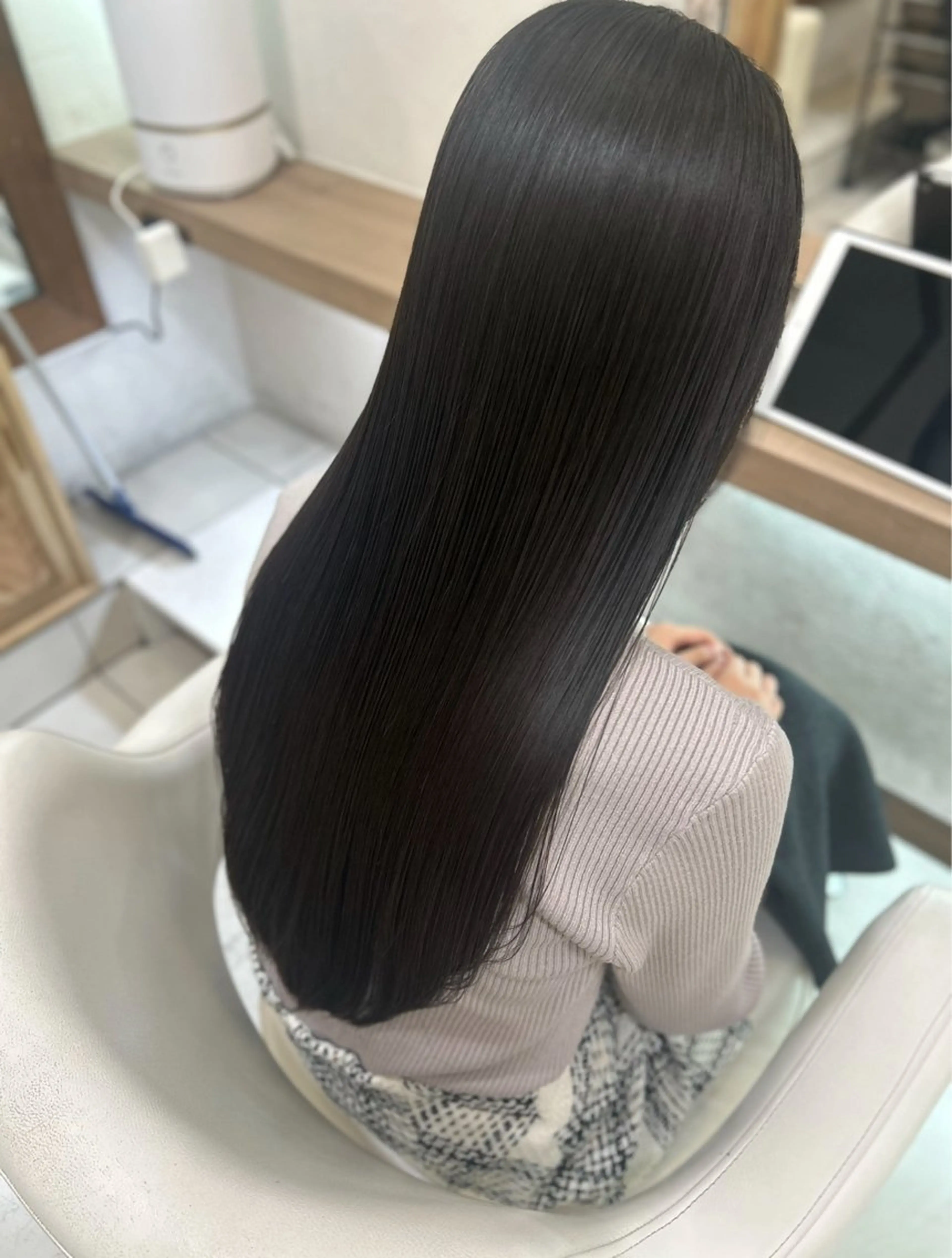 ロング パーマ 縮毛矯正 トリートメント パーソナルな髪質改善 縮毛矯正ササキナツミのヘアスタイル