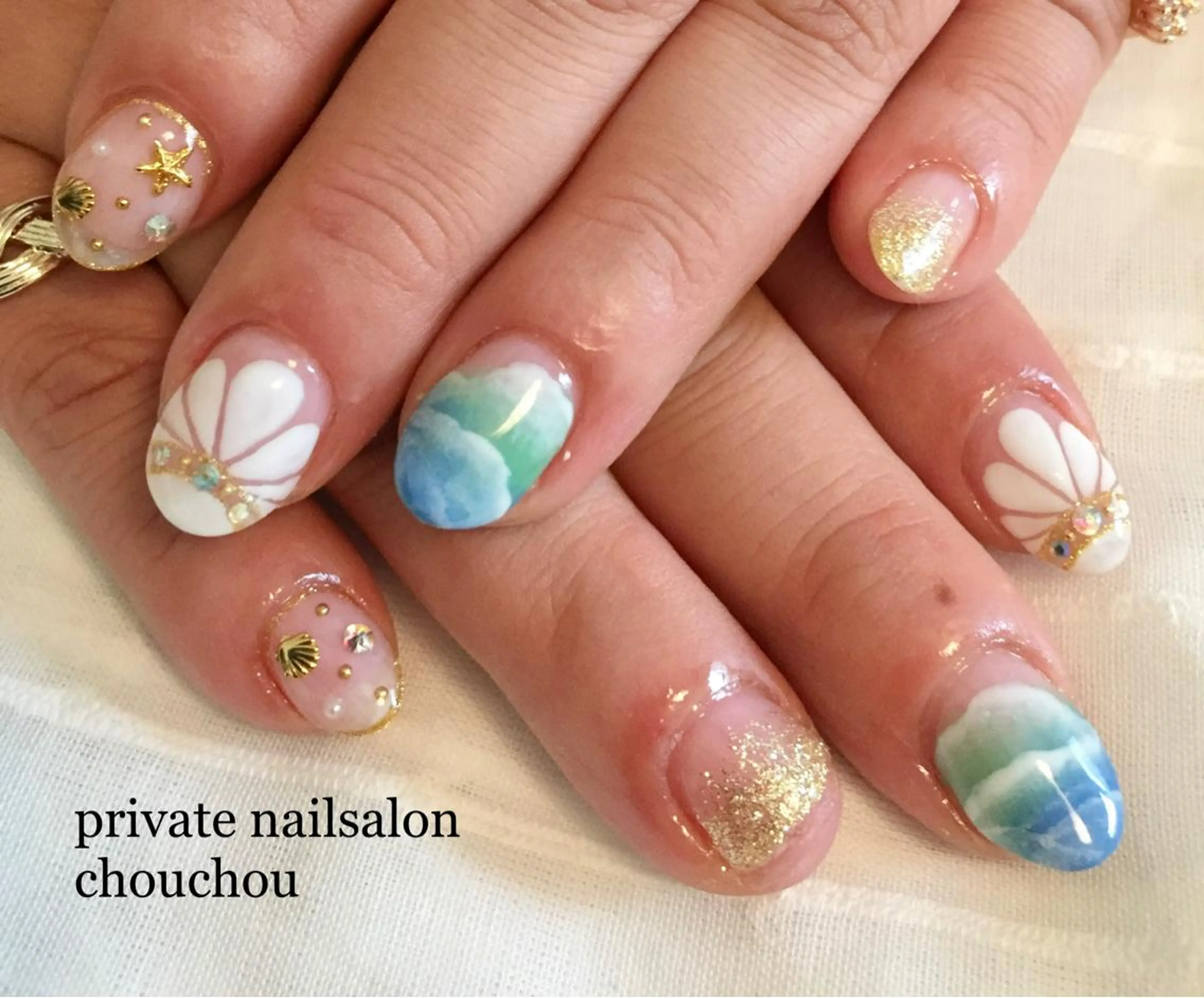 ネイル ネイルサロン CHOUCHOUのネイルデザイン