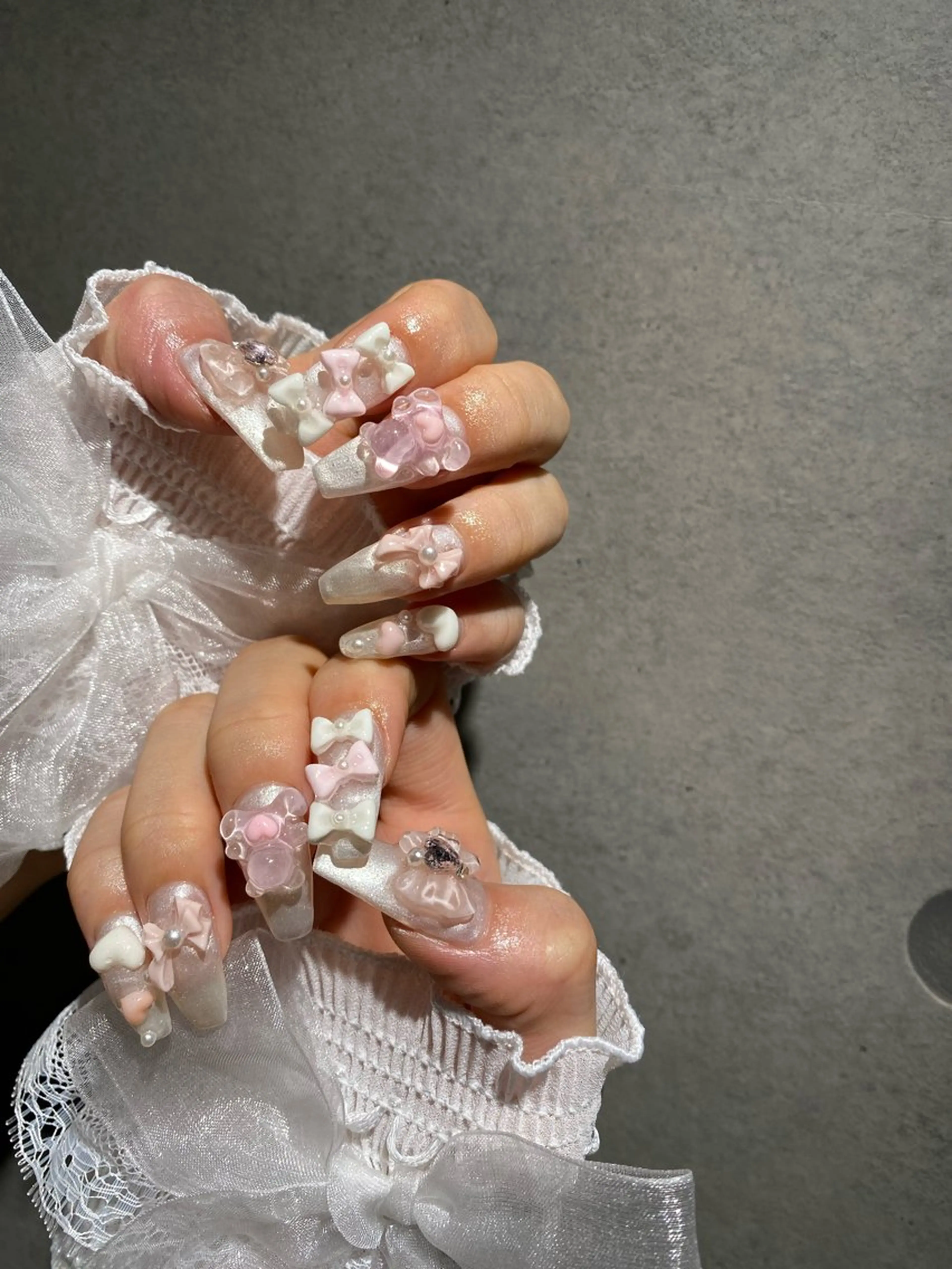 ネイル I-nailロング /ワンホン/キラキラのネイルデザイン