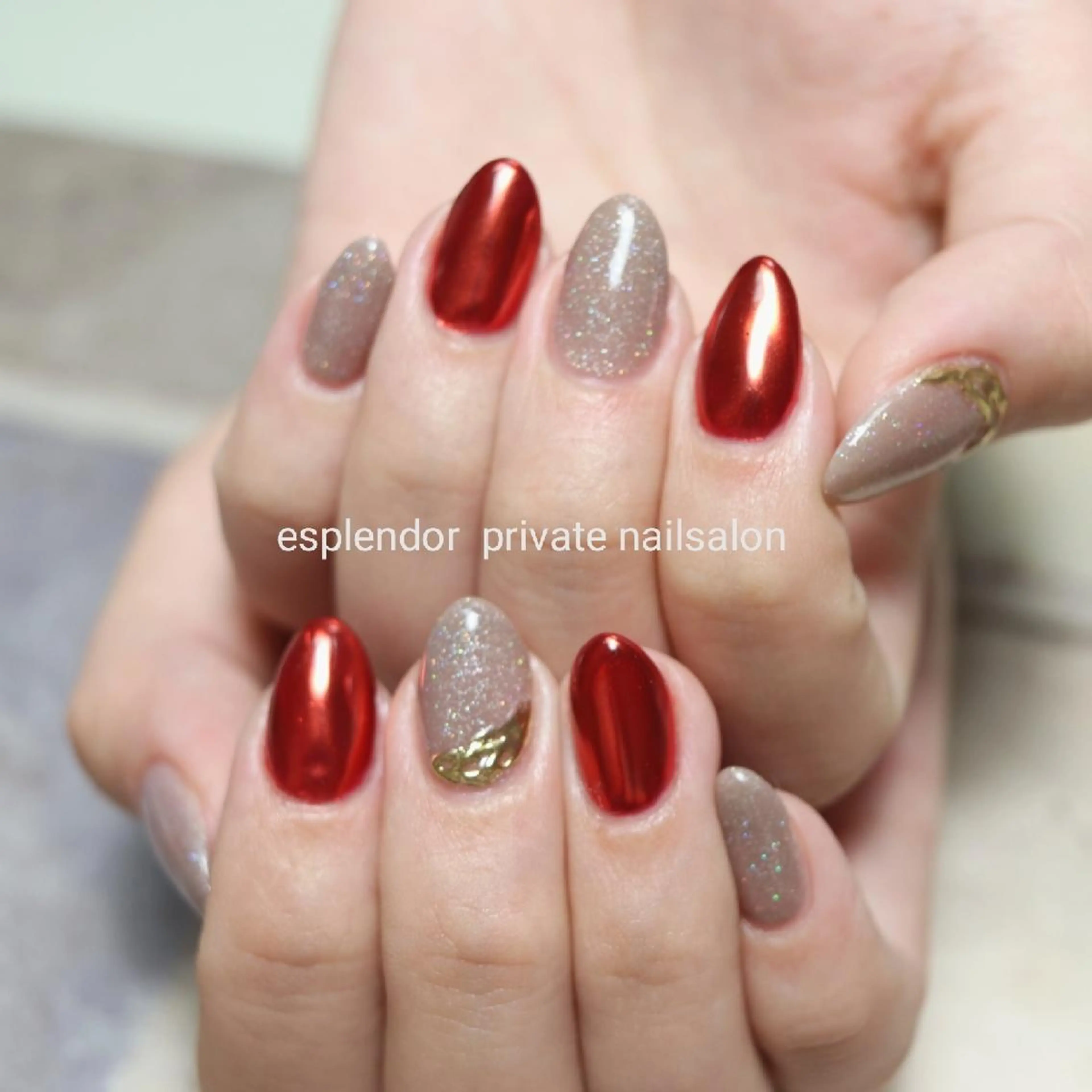 ネイル ミラーネイル esplendor  エスプレンドル所属・esplendor  エスプレンドルのネイルデザイン