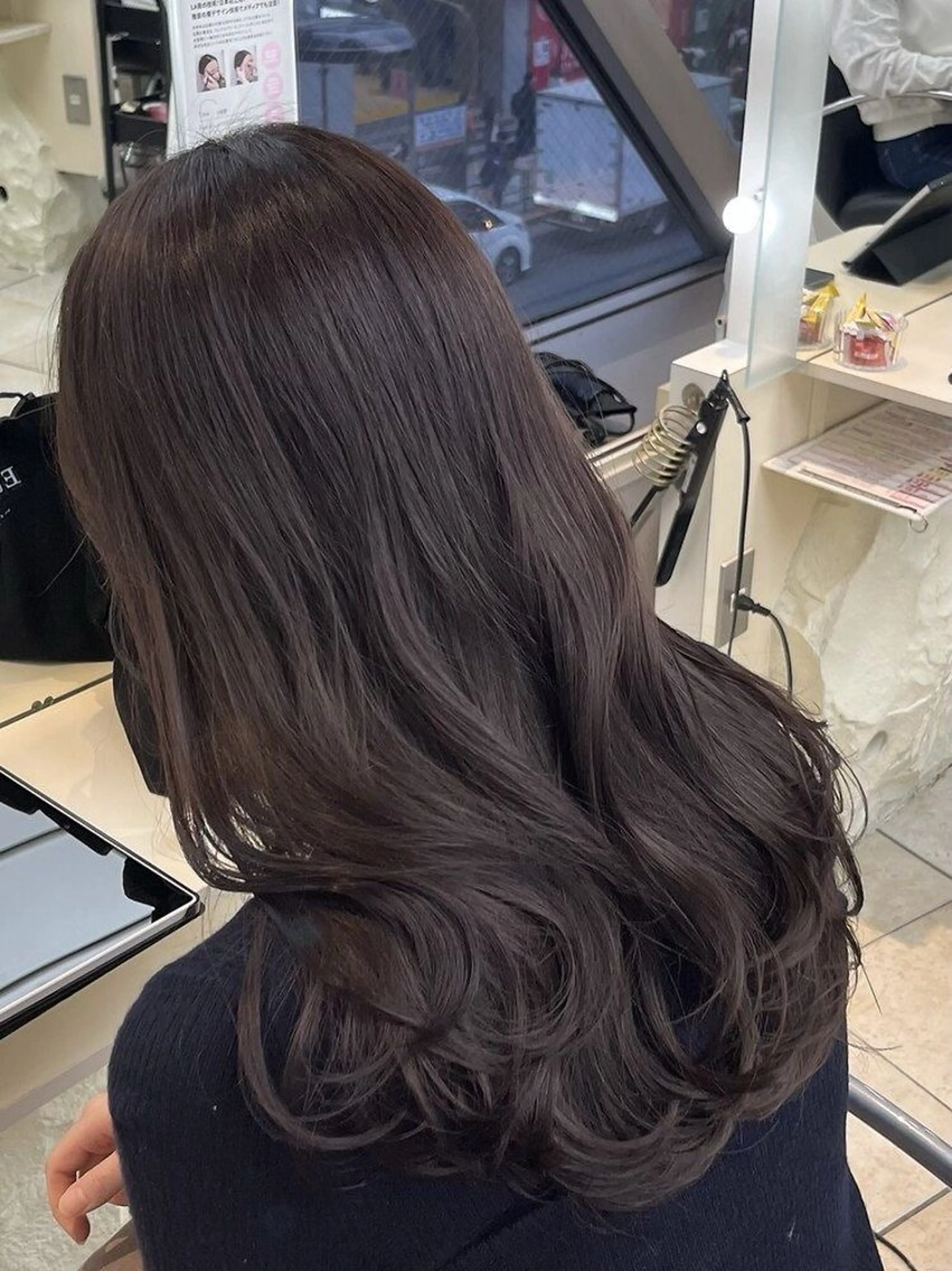 セミロング カラー パーマ ブラウンカラー ショコラブラウン 透明感カラー ヘアカラー トリートメント 森山 陽菜のヘアスタイル