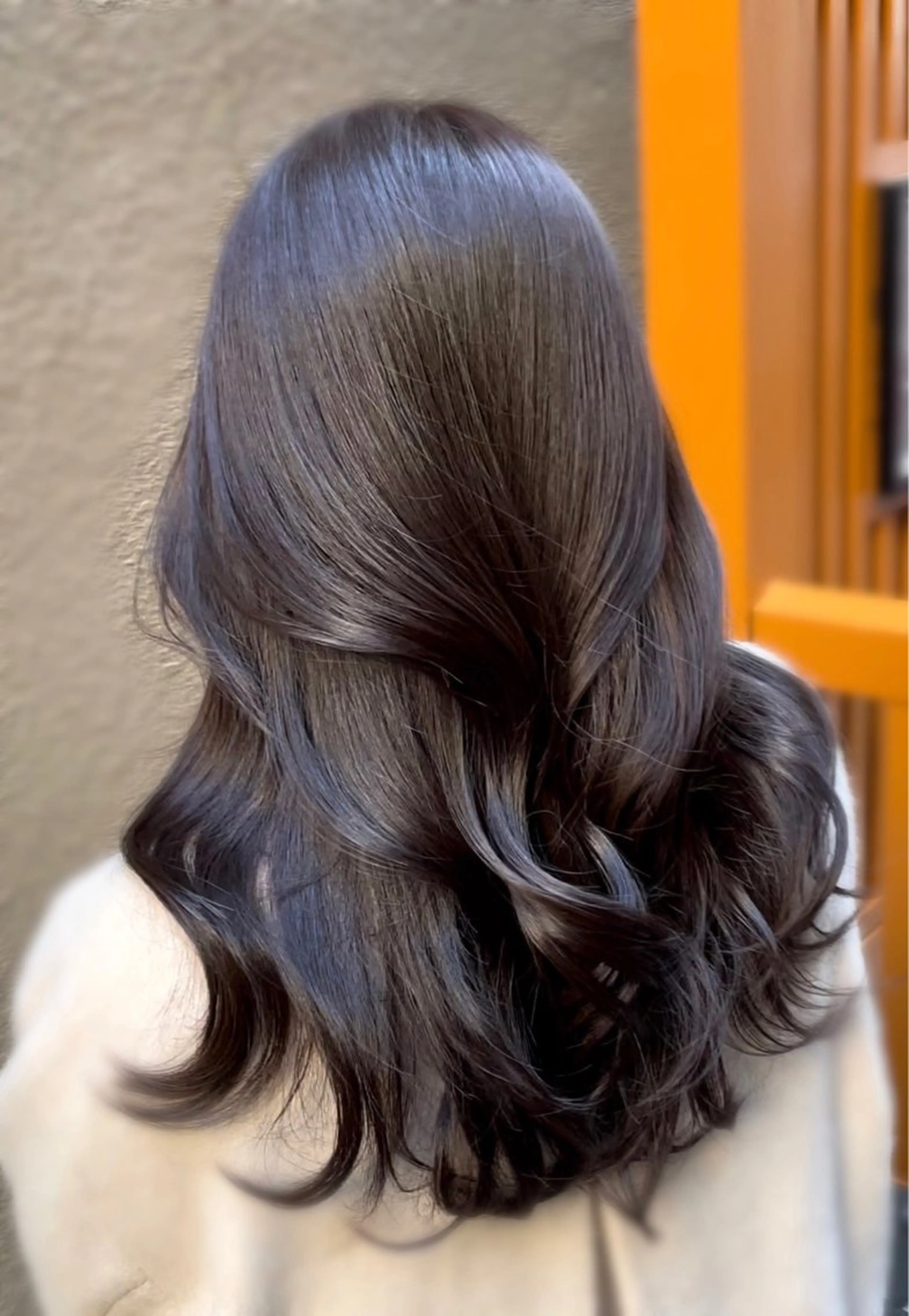 セミロング レイヤーカット カット ヘアカラー トリートメント 渋谷/ハッシュ レイヤーカット/会田のヘアスタイル