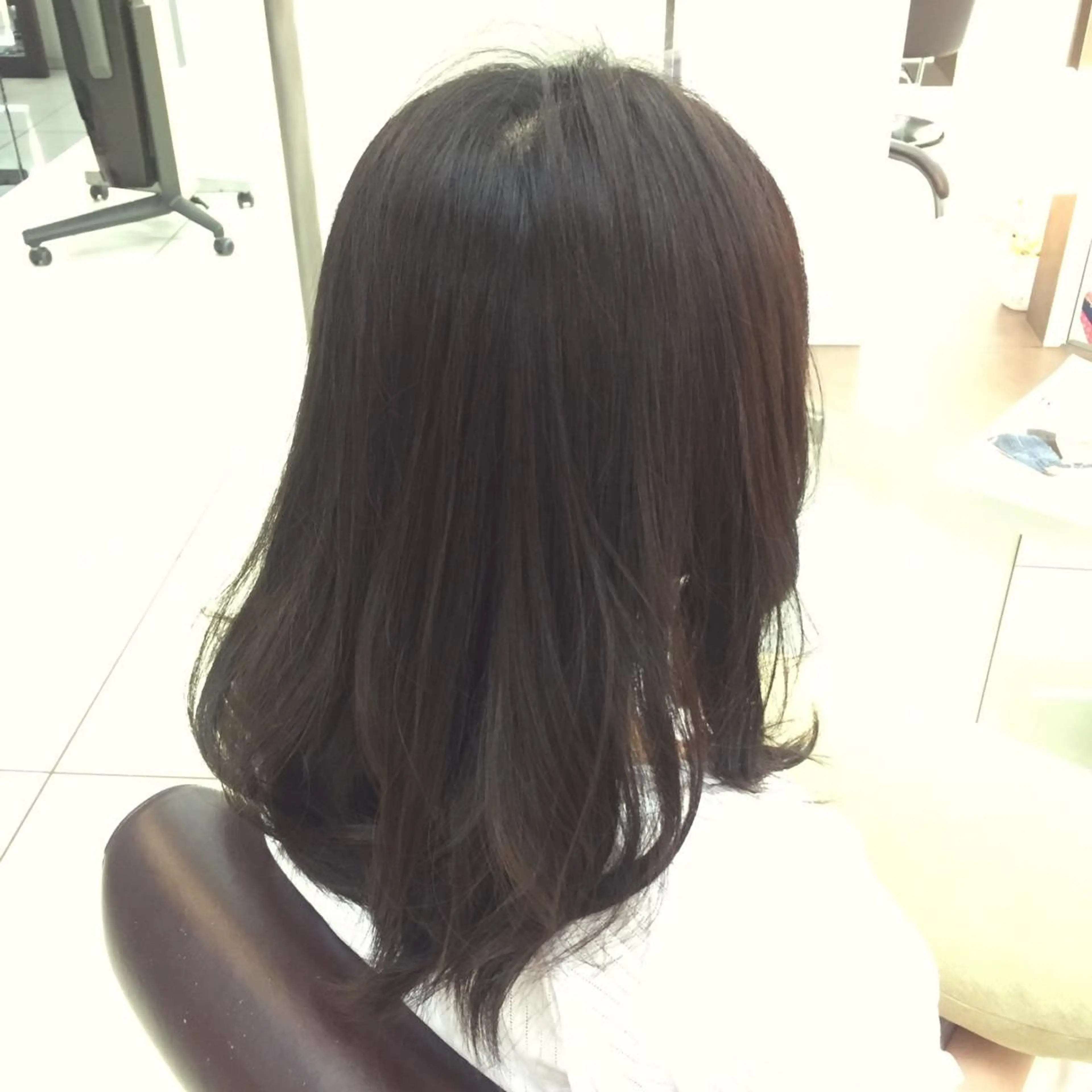 セミロング ロング カラー アッシュ oggi +KENJE所属・大平 美沙のヘアスタイル