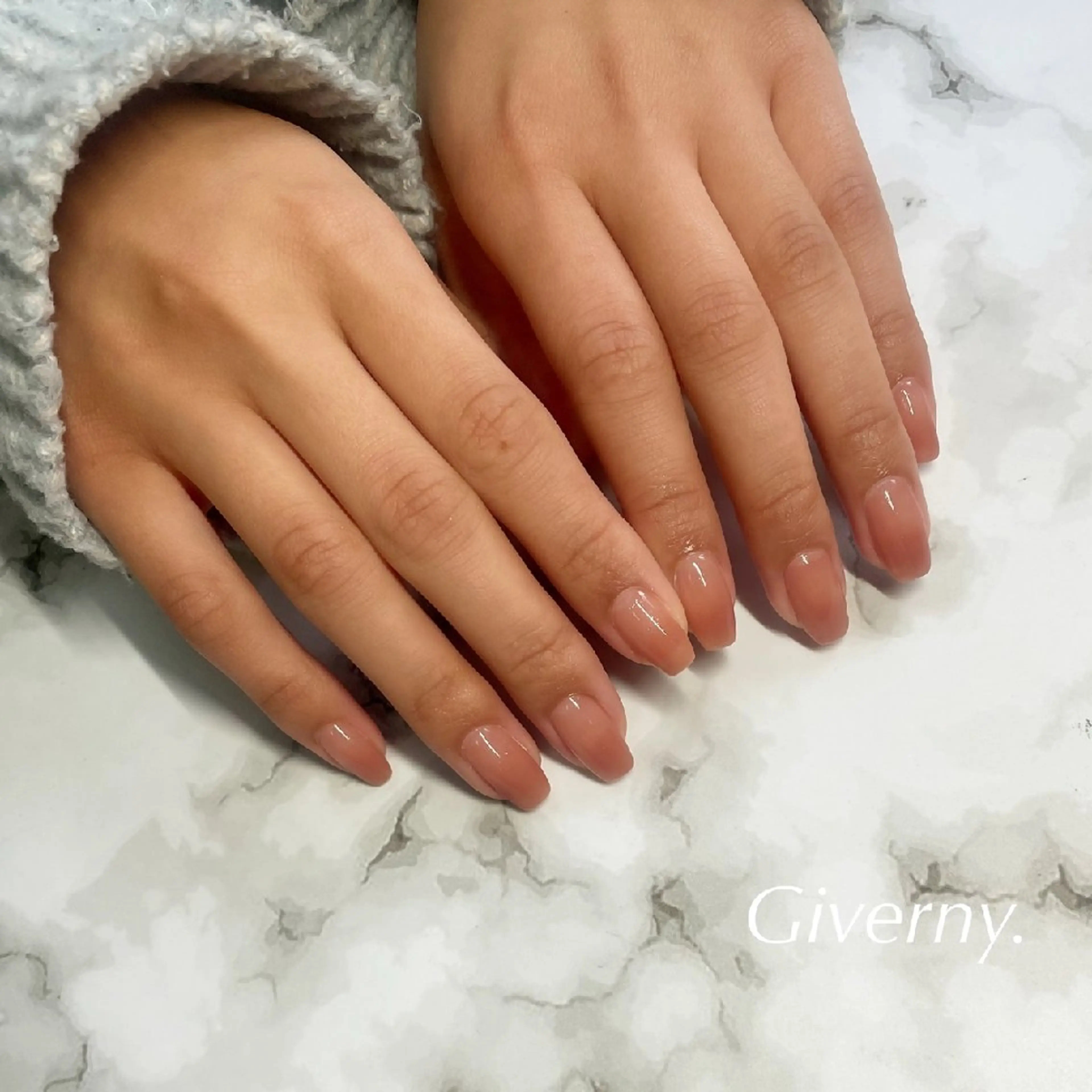 ネイル ニュアンスネイル ワンカラーネイル 春ネイル ハンドネイル Giverny .のネイルデザイン