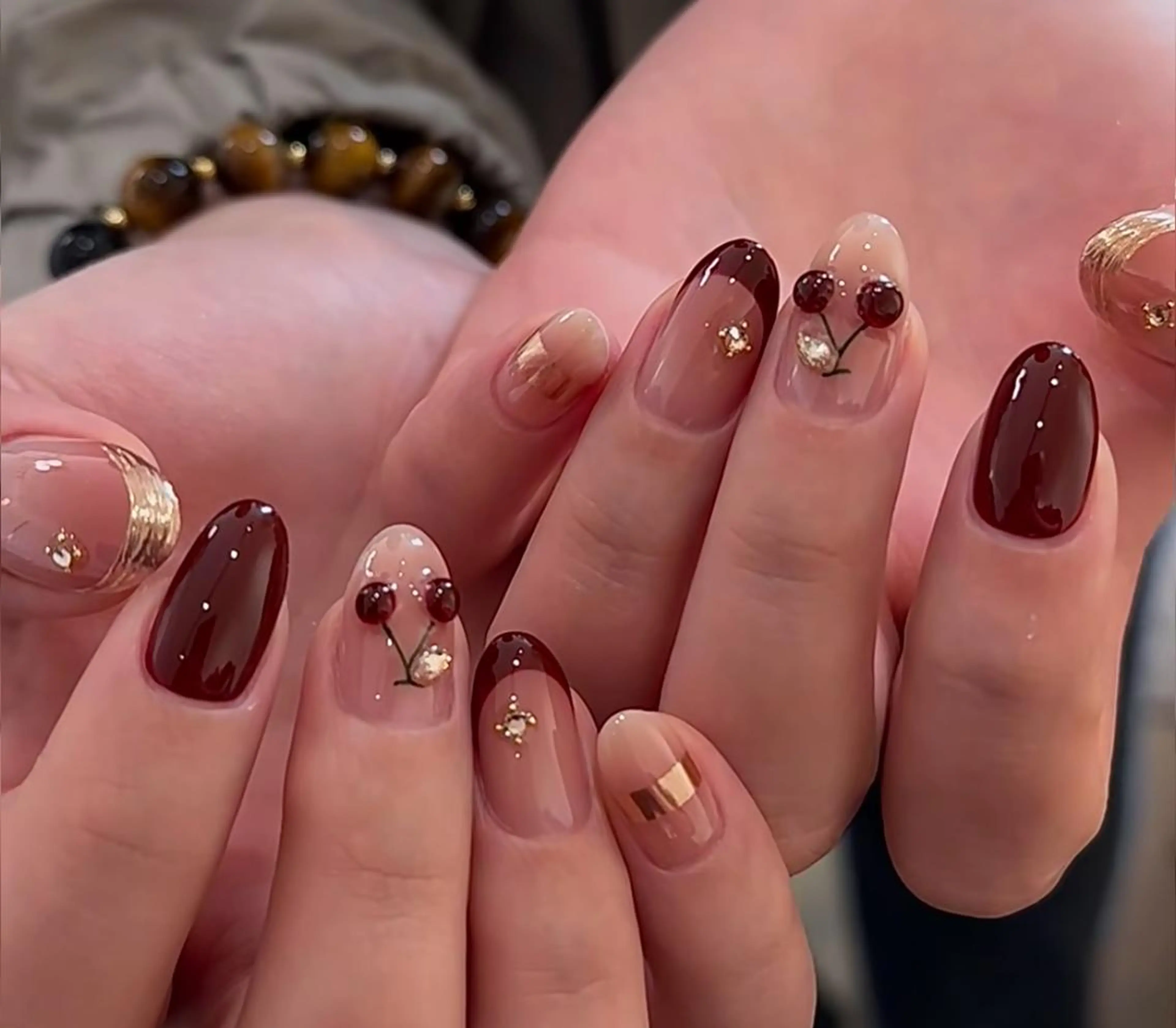 ネイル ハンドネイル ハンドケア 🍑 momo_nailのネイルデザイン