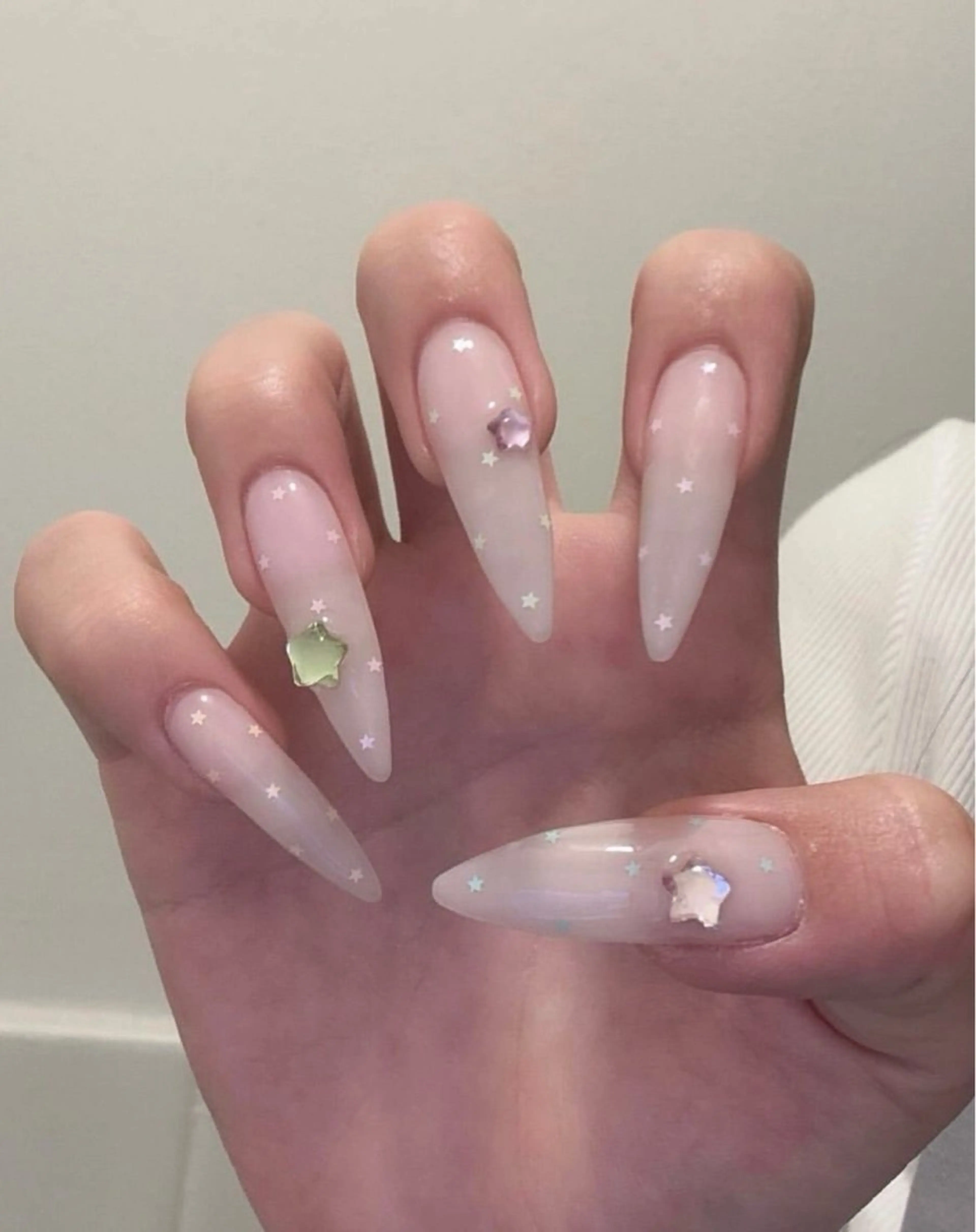 ネイル アートネイル 長さ出し ジェルネイル 韓国ネイル マグネットネイル ハンドネイル Cloudy Chan Nailのネイルデザイン