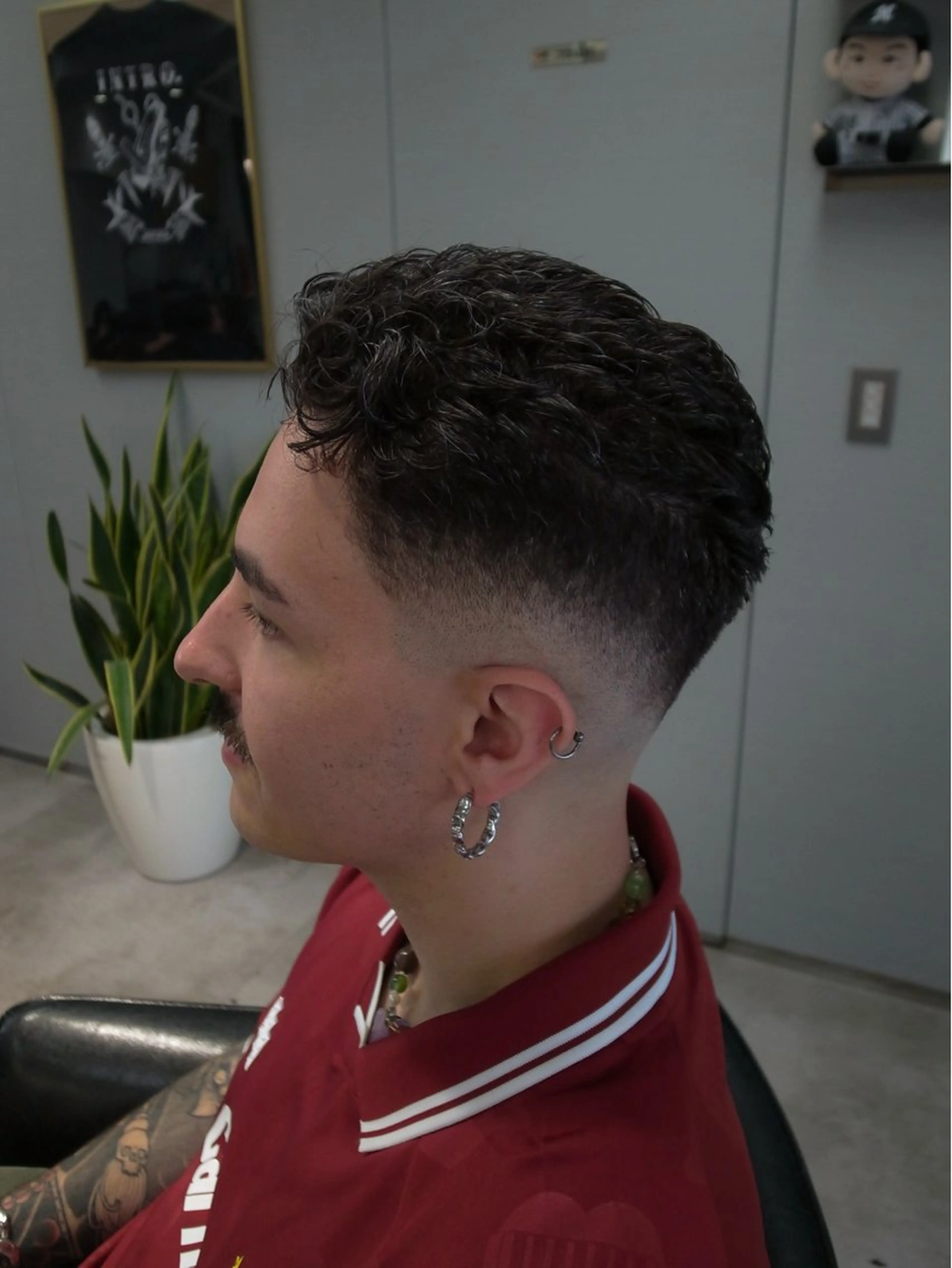 ショート パーマ メンズ カット パーマ INTRO SHIBUYA by Fi-Ne所属・💈メンズフェード 特化DAIYA💈のヘアスタイル