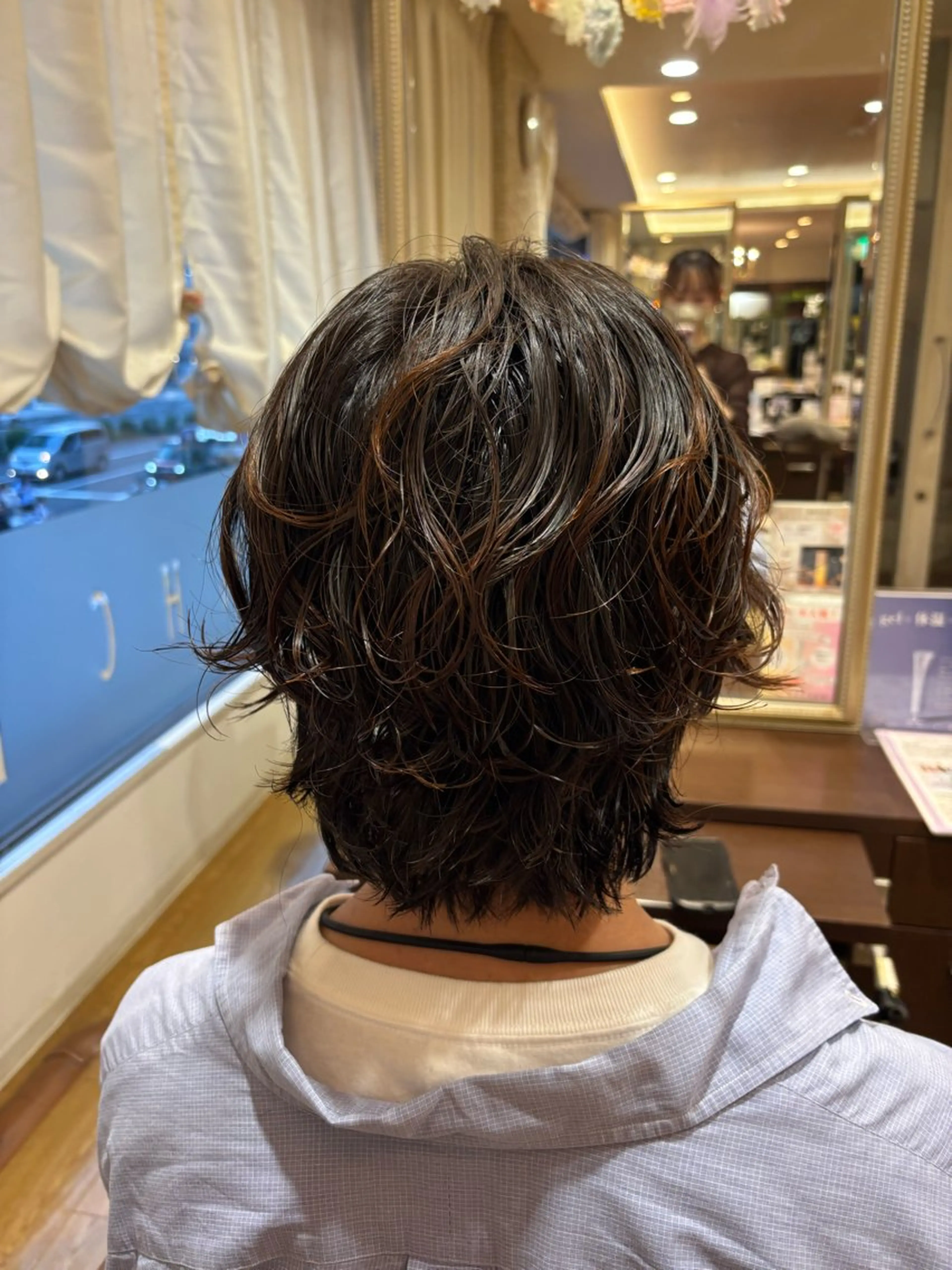 メンズ パーマ レナーク イスト ひとみのヘアスタイル