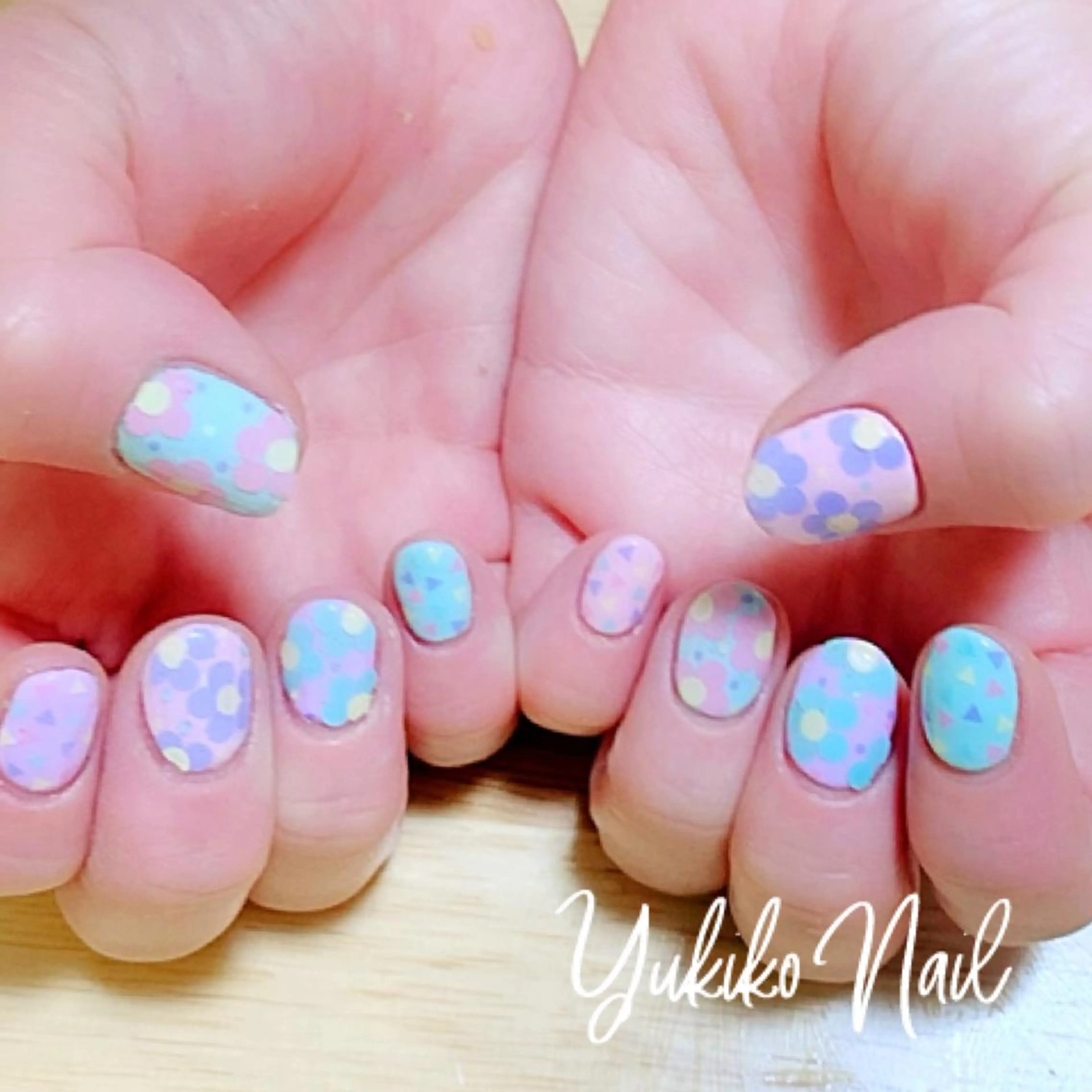 ネイル フラワーネイル パステルネイル ハンドネイル ユキコ ネイルのネイルデザイン
