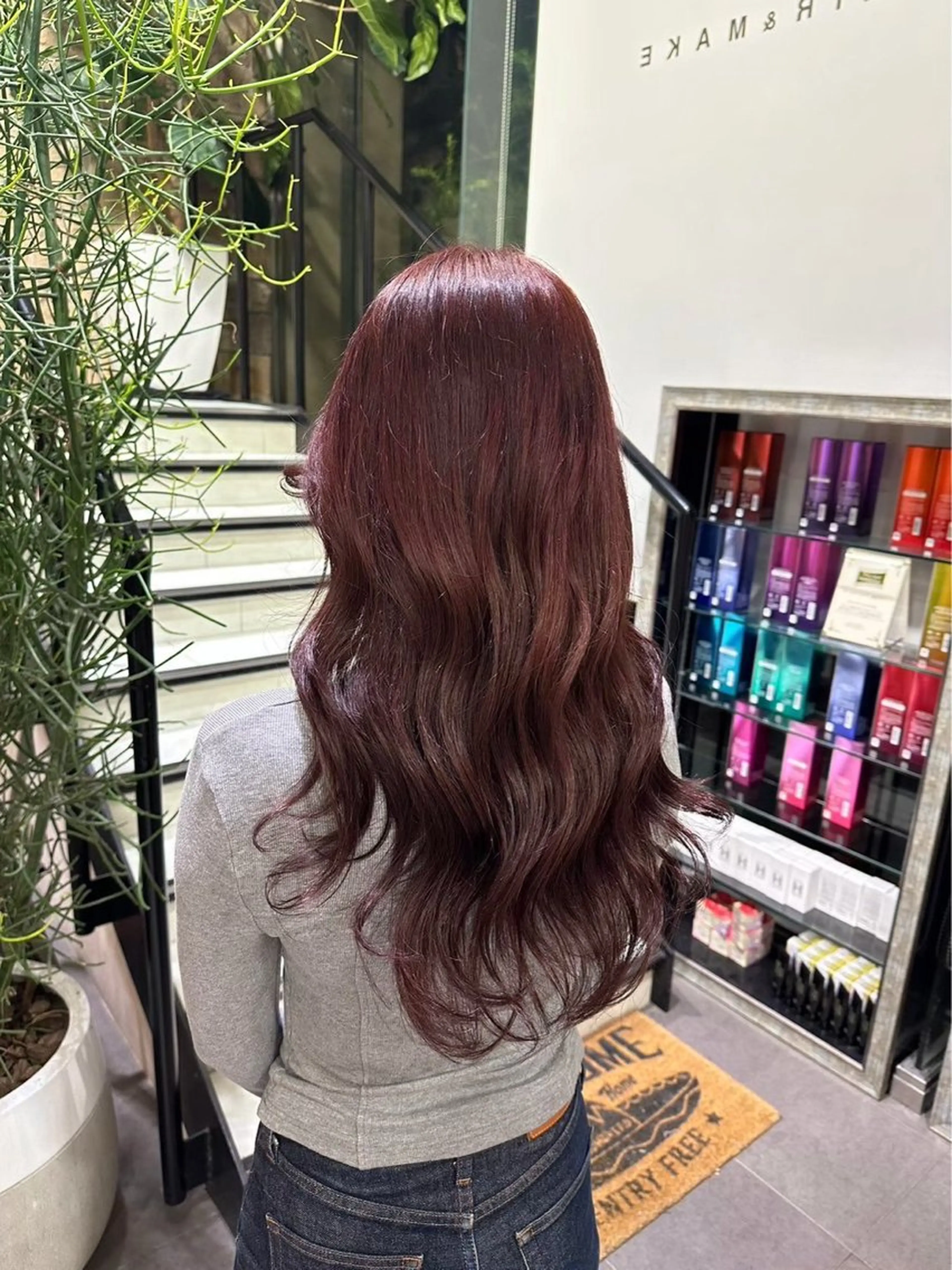 カラー airi🌺アレンジ /コーンロウ⛓️🖤のヘアスタイル