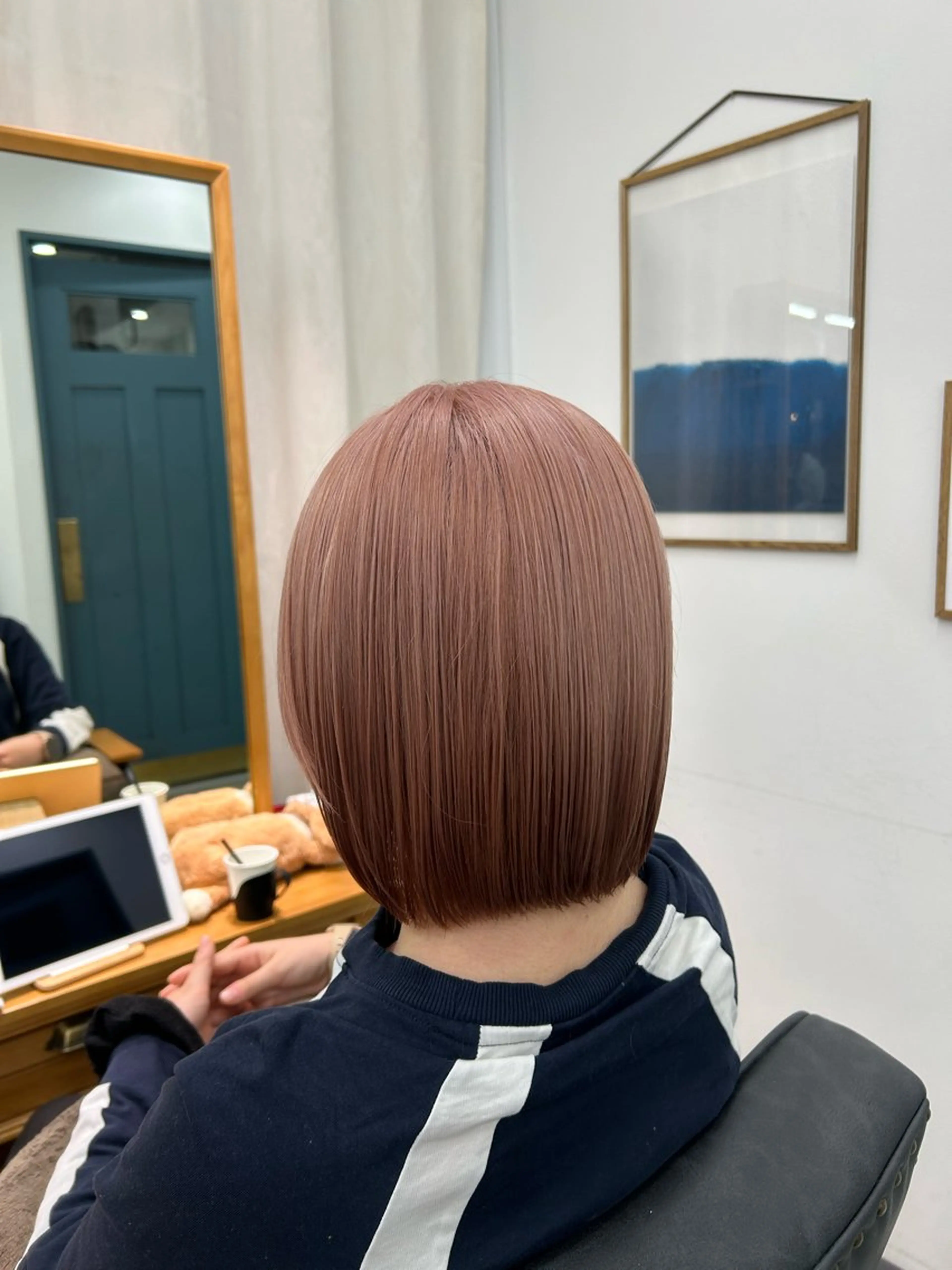 ショート カラー ベージュカラー ピンクカラー ピンクベージュ tyto hair&eyelash所属・関 柚花子のヘアスタイル