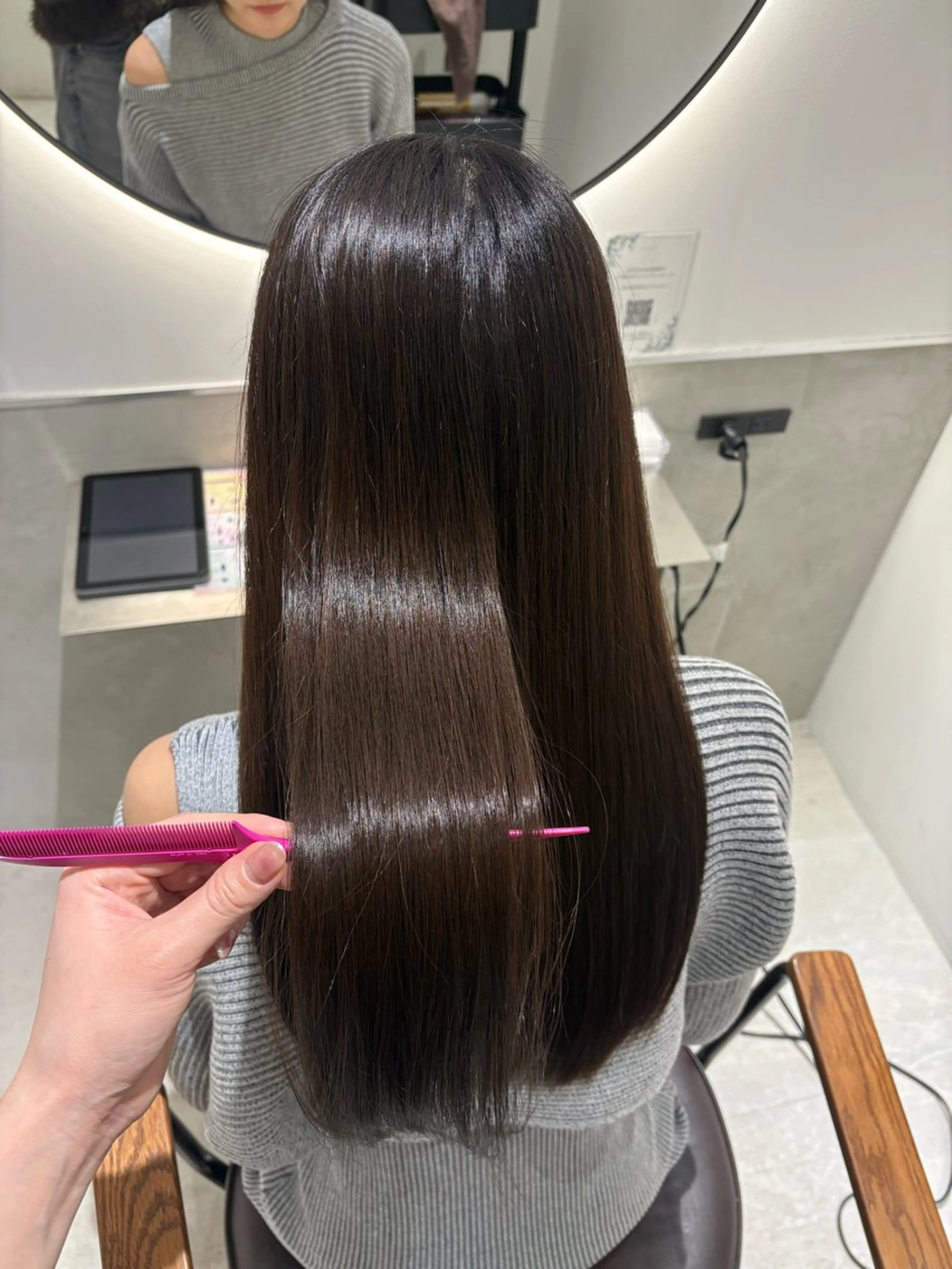 セミロング トリートメント eN°   by youres hair 飯田橋店所属・髪質改善/レイヤー× 縮毛矯正🤍maiのヘアスタイル