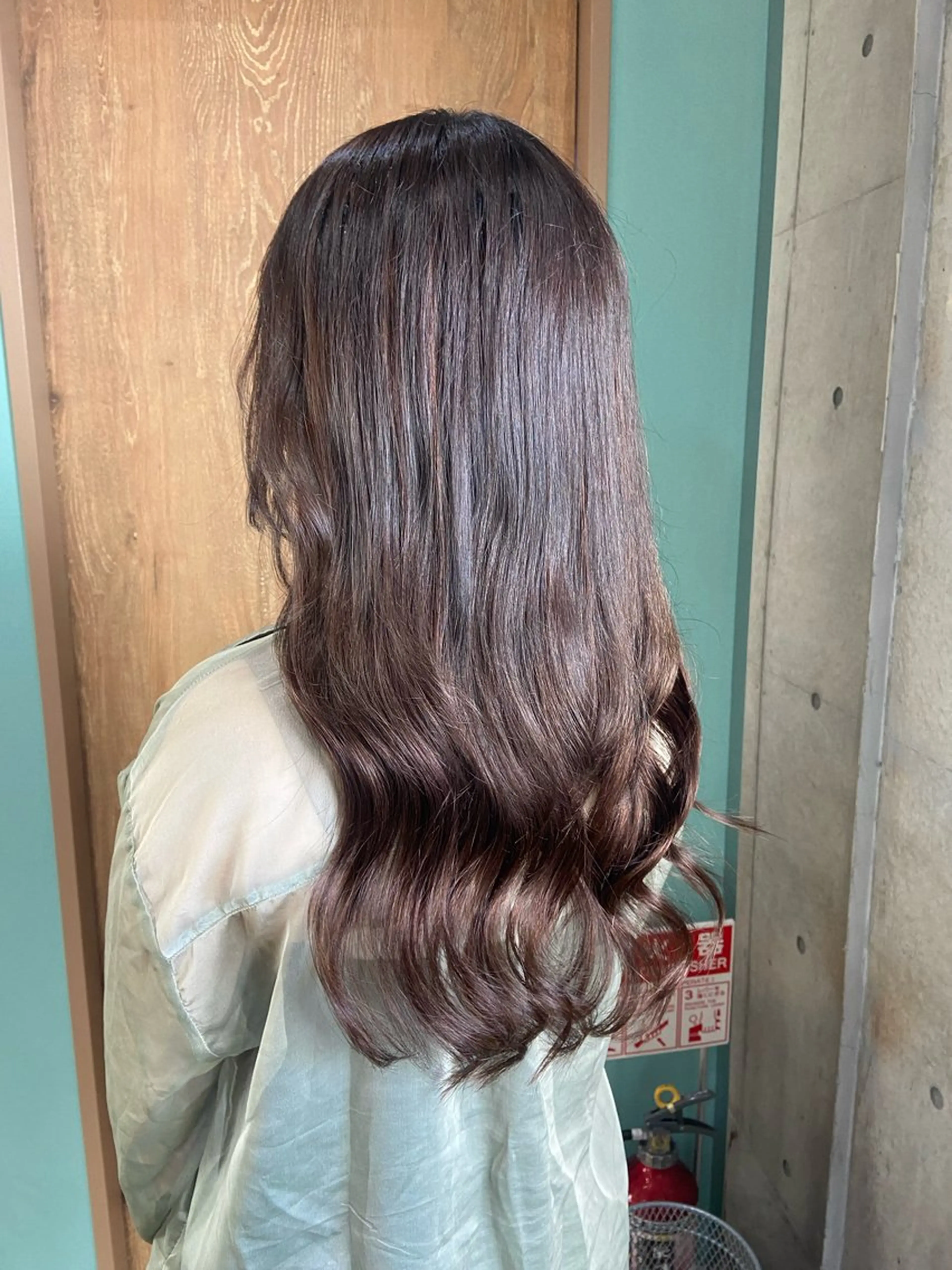 ヘアカラー エクステ 🧸プルエクステ❤︎ ネイルKAO🧸のヘアスタイル