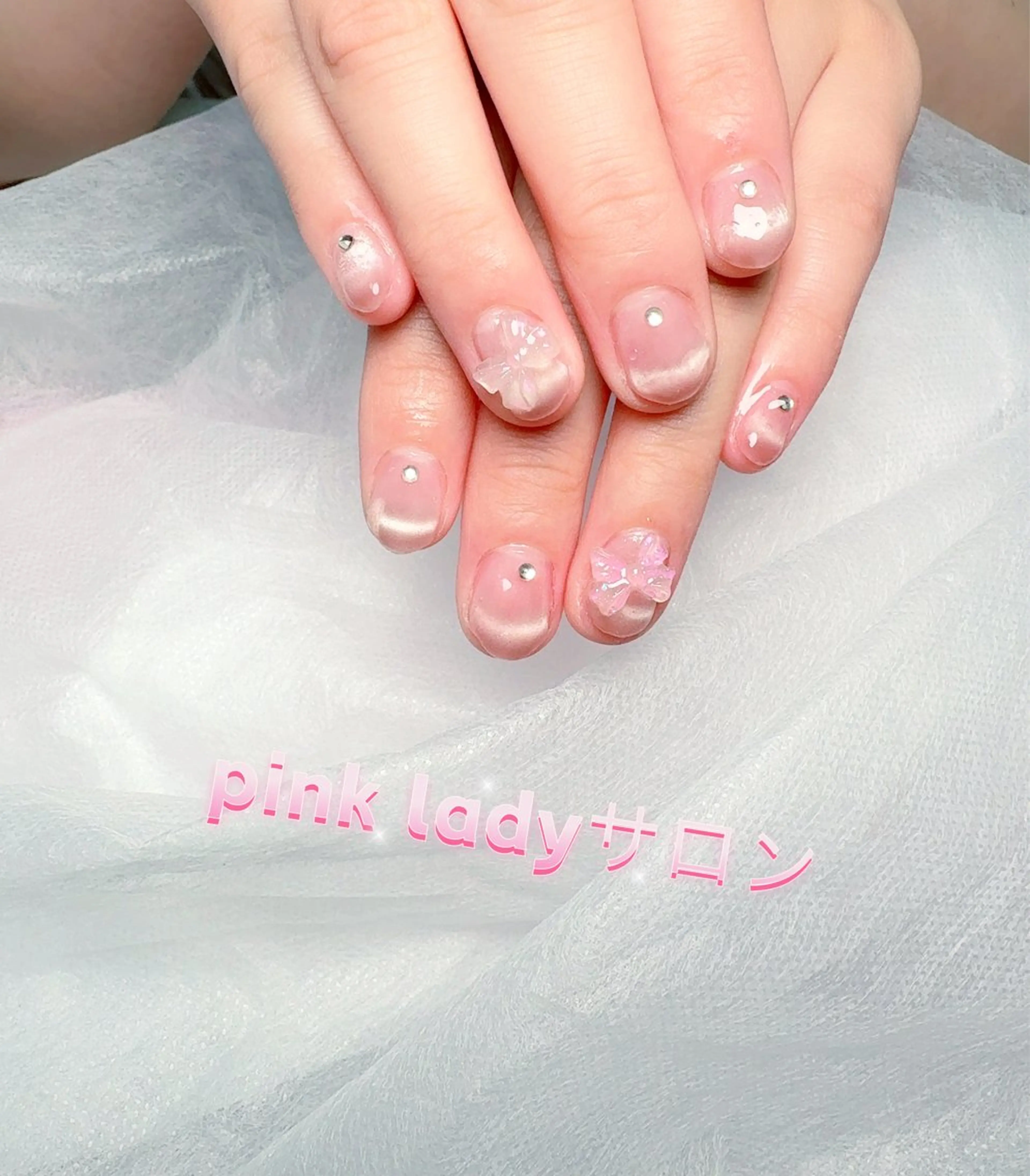 ネイル pink ladyサロン所属・べ にのネイルデザイン