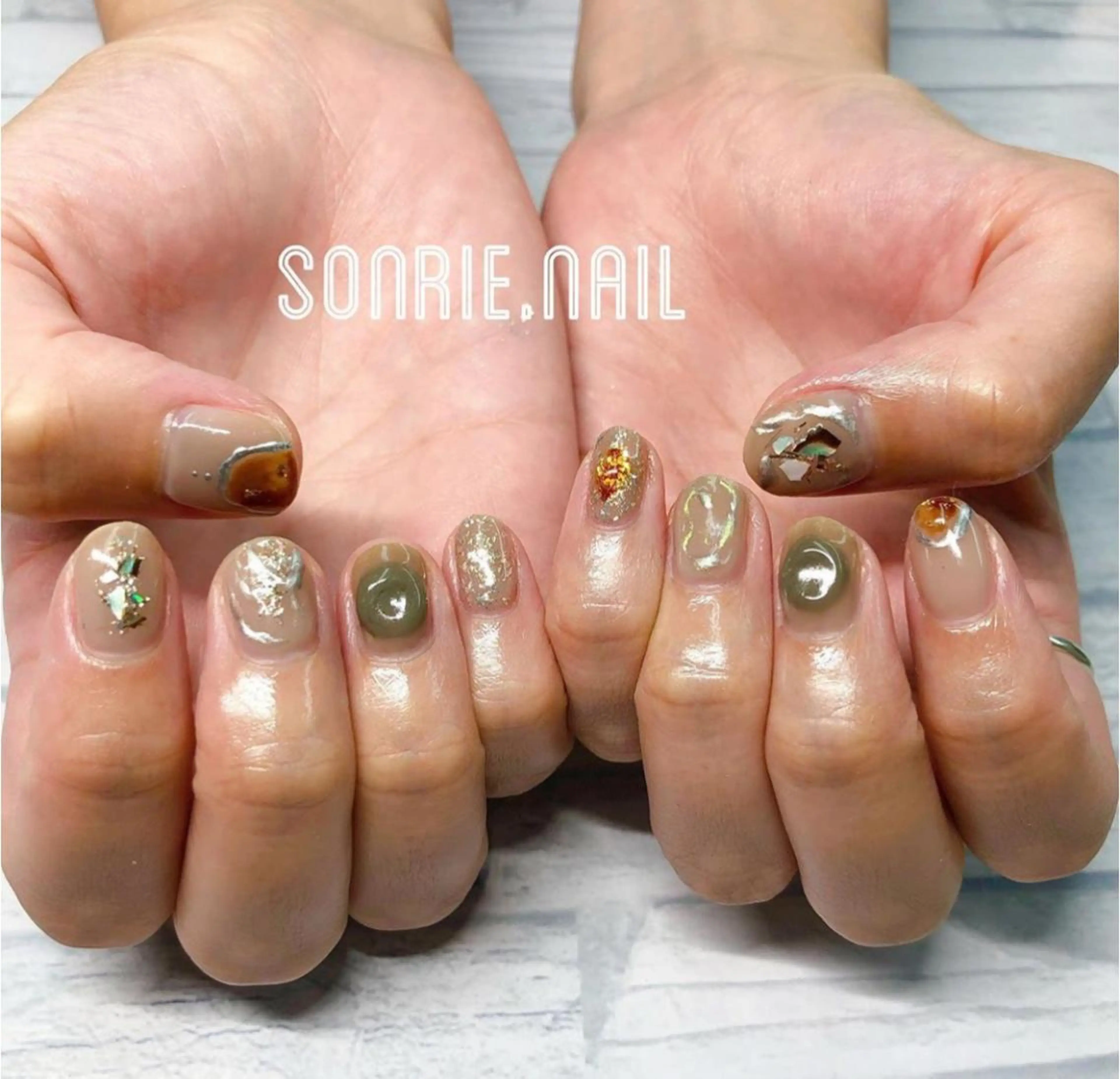 ロング カラー パーマ ヘアアレンジ メンズ ネイル マツエク・マツパ ジェルネイル 美容室 ソンリエのヘアスタイル