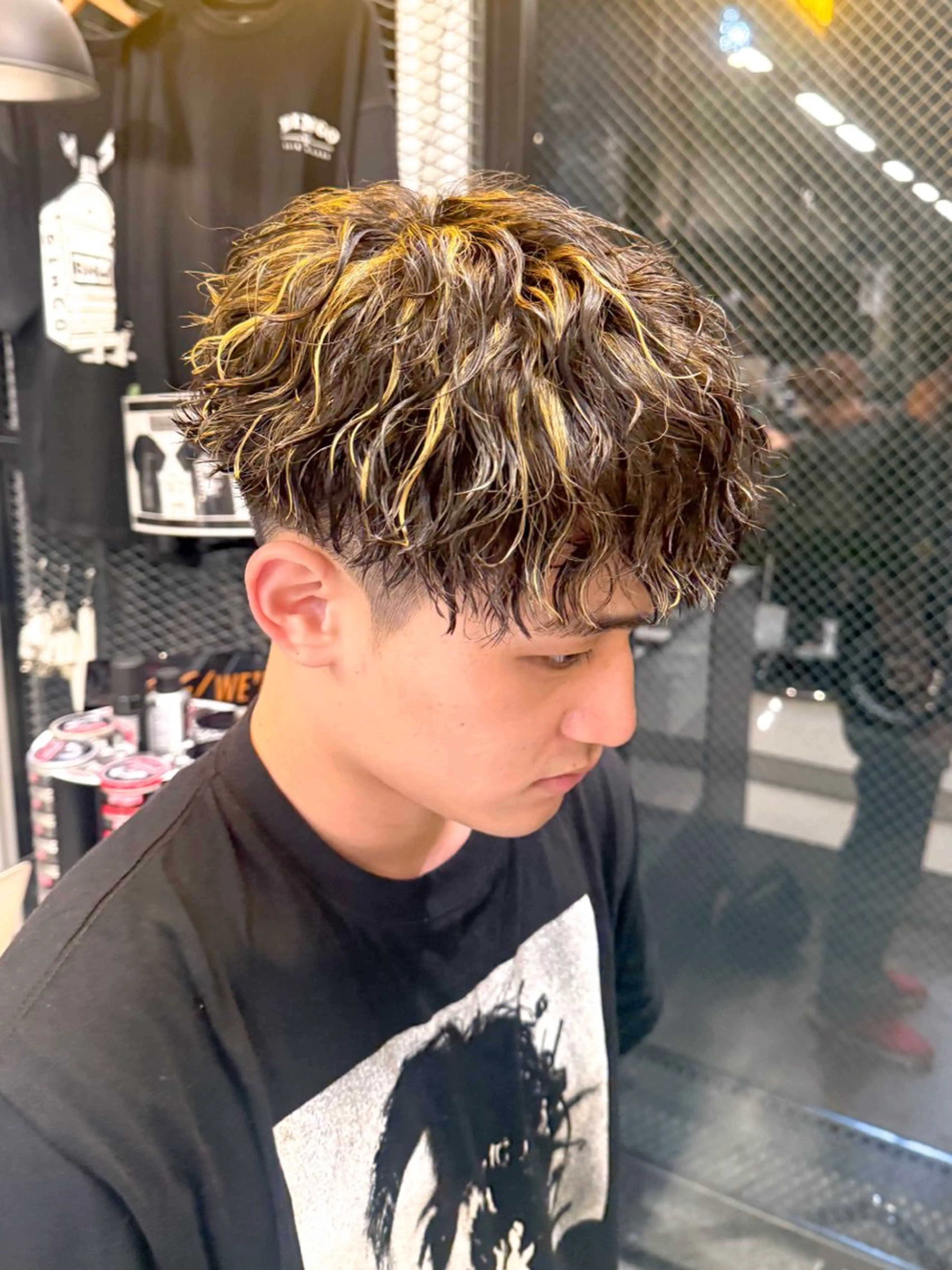 💈メンズカット＋ハイライト【メッシュ】+特殊パーマ【ツイスパ、波巻きなど】の写真