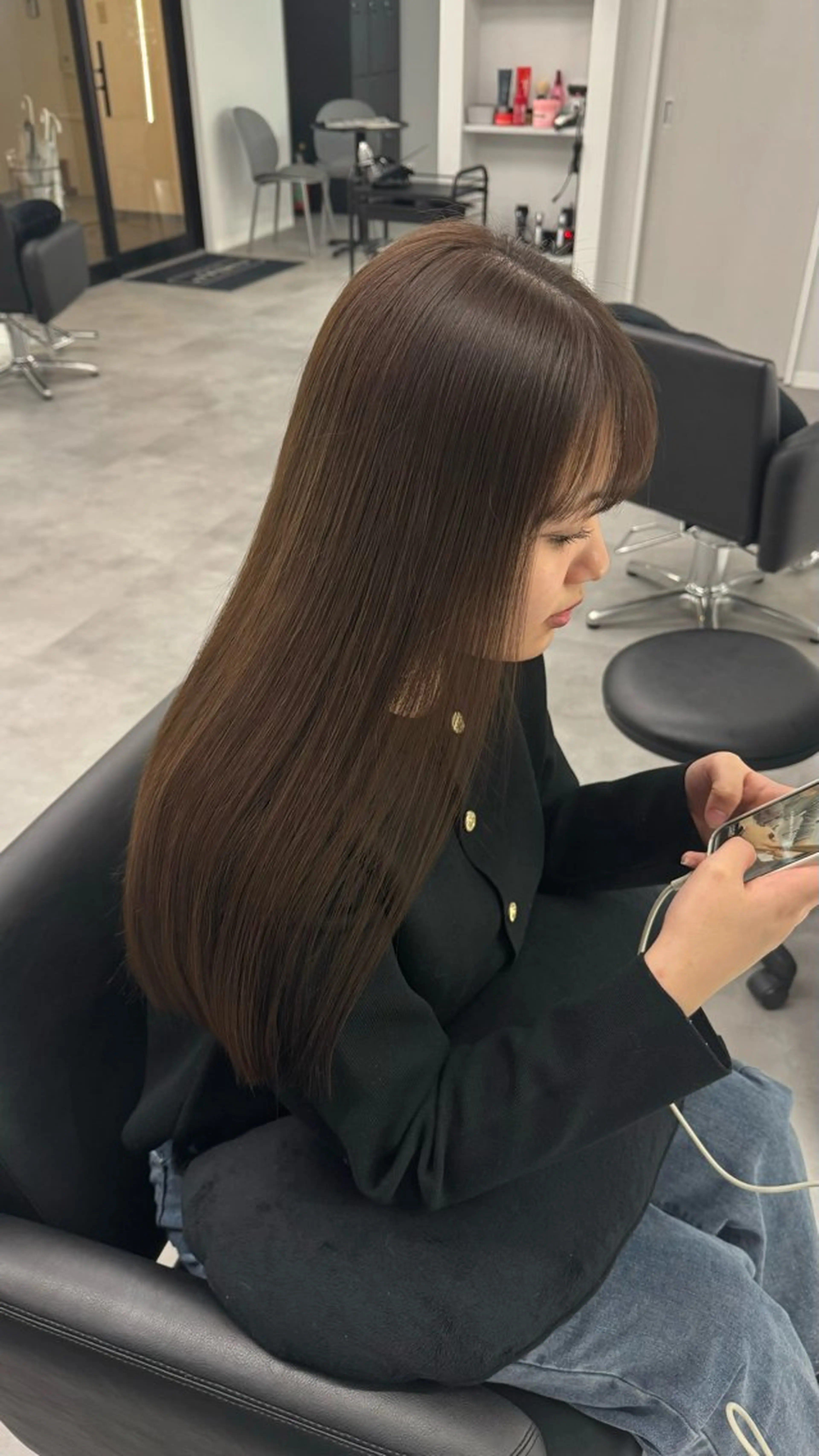 ロング ヘアカラー 中島 涼葉のヘアスタイル