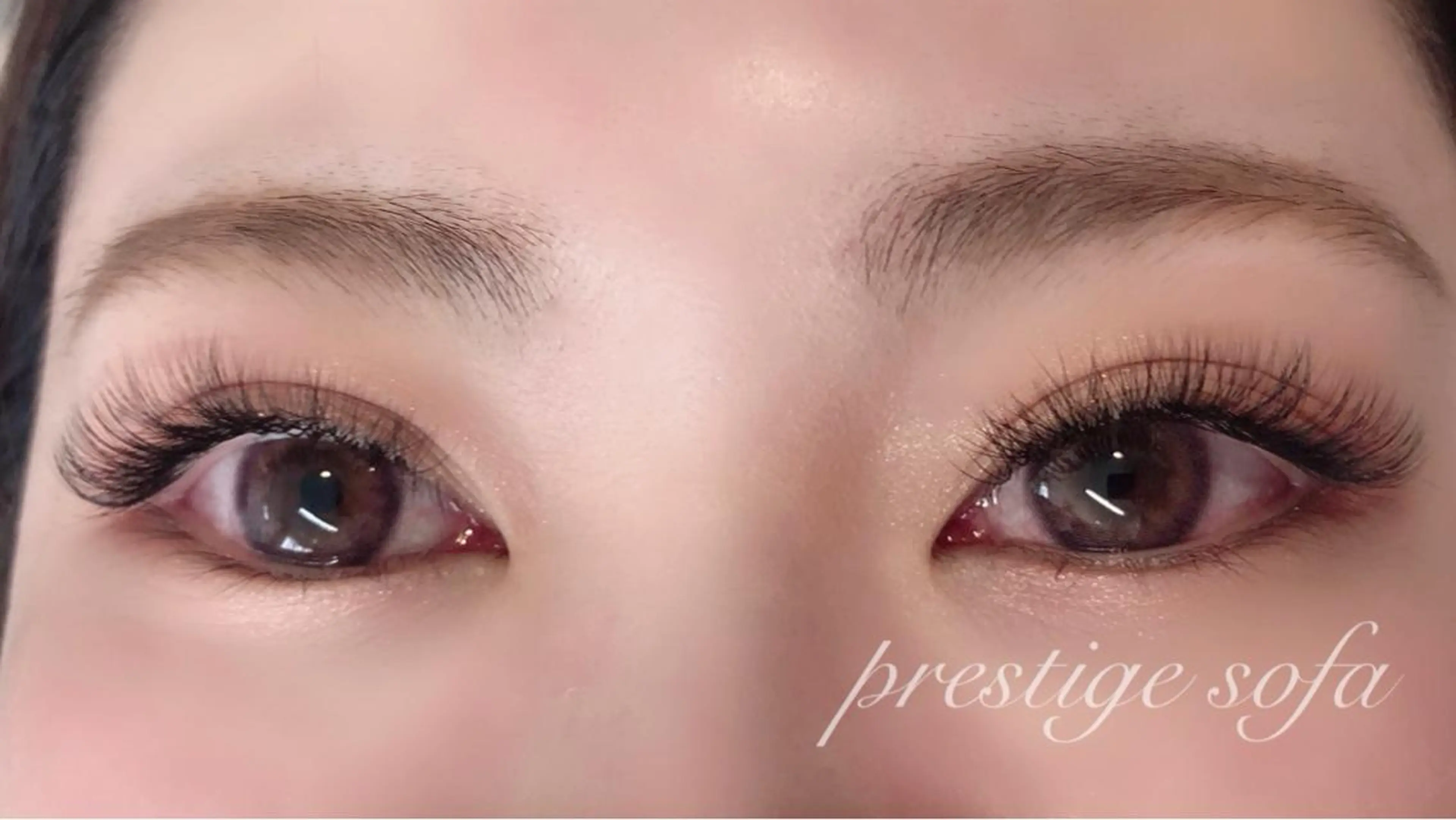 マツエク・マツパ ボリュームラッシュ 髙橋 敦子のネイルデザイン